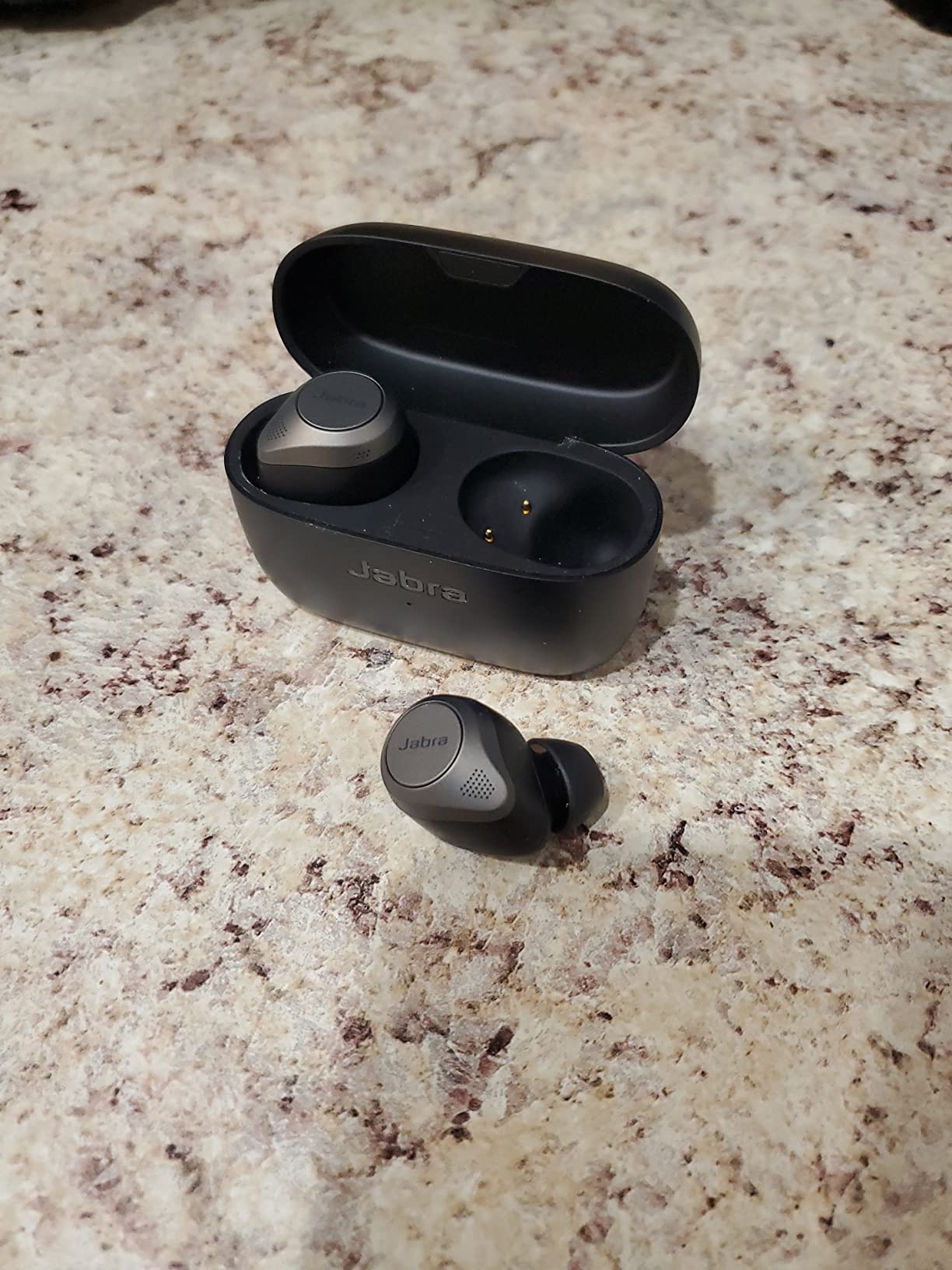 Jabra Elite 85t True Wireless Bluetooth Earbuds, Gold Beige, Advanced Noise-Cancelling With Charging Case for Calls & Music Superior Sound & Premium Comfort customer photo 2