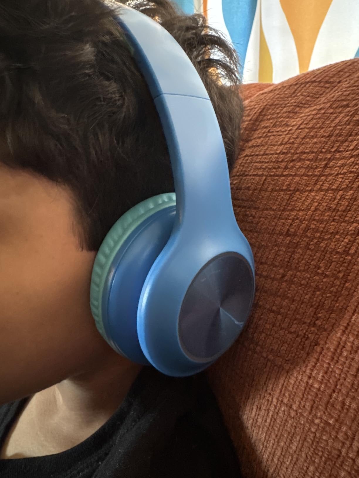 Candy Bila Kids Bluetooth 6.0 Headphones, LED Light, 85Hours Playtimes customer photo 2