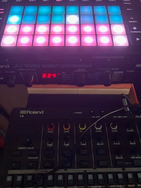 Novation Circuit Tracks Groovebox Sequencer and Synthesizer customer photo 2