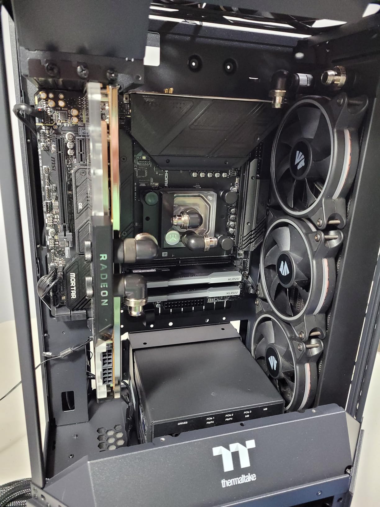 ARCTIC P12 Slim PWM PST - PC Fan, 120 mm Fan, Pressure-optimised customer photo 2