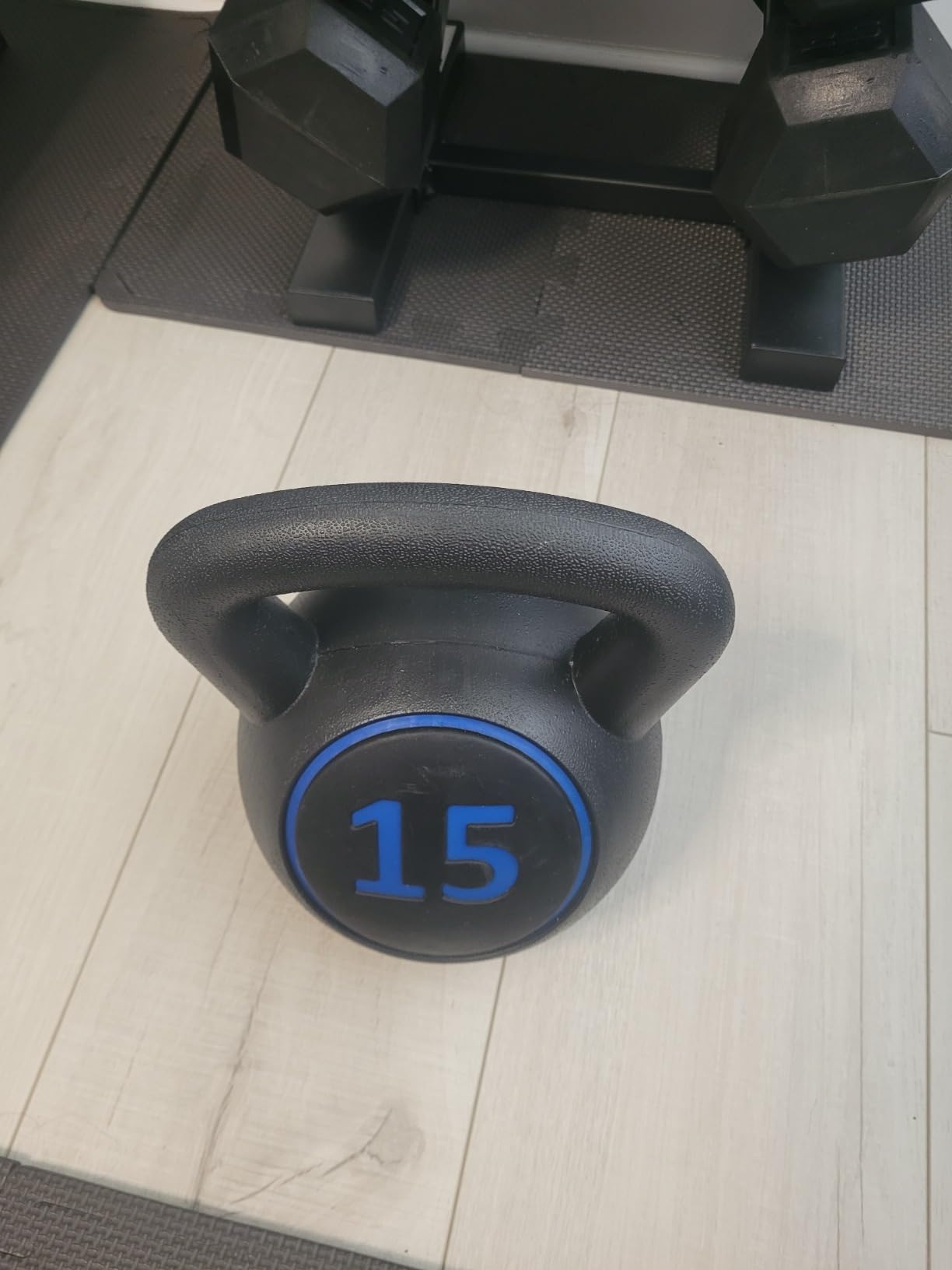 F2C 3-Piece Kettlebell Set with Storage Rack 5lb, 10lb, 15lb Weights HDPE Coated Concrete Kettlebells Core Training for Home Gym Exercise Fitness customer photo 1