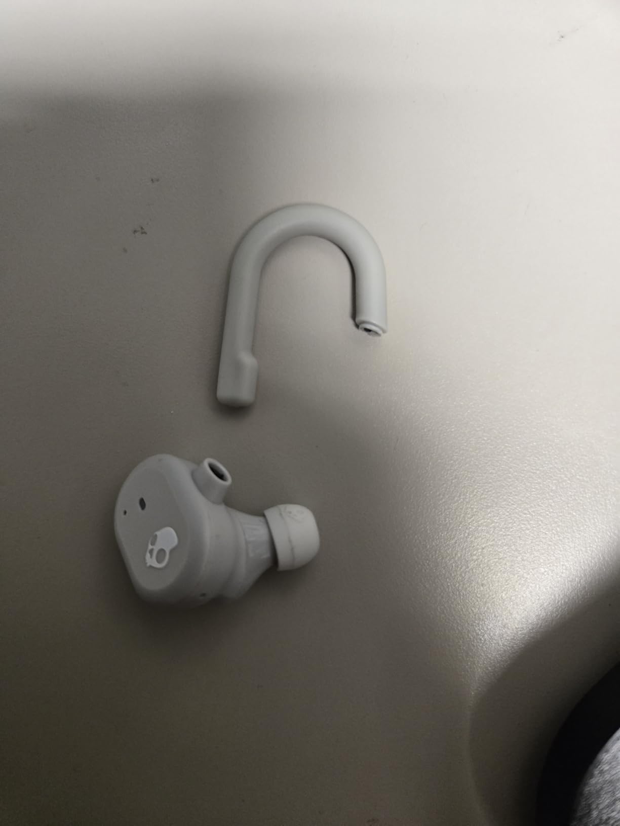 Skullcandy Push Active True Wireless in-Ear Bluetooth Earbud, Use with iPhone and Android with Charging Case and Mic, Great for Gym, Sports, and Gaming, IP55 Water, Dust Resistant - Grey/Blue customer photo 1