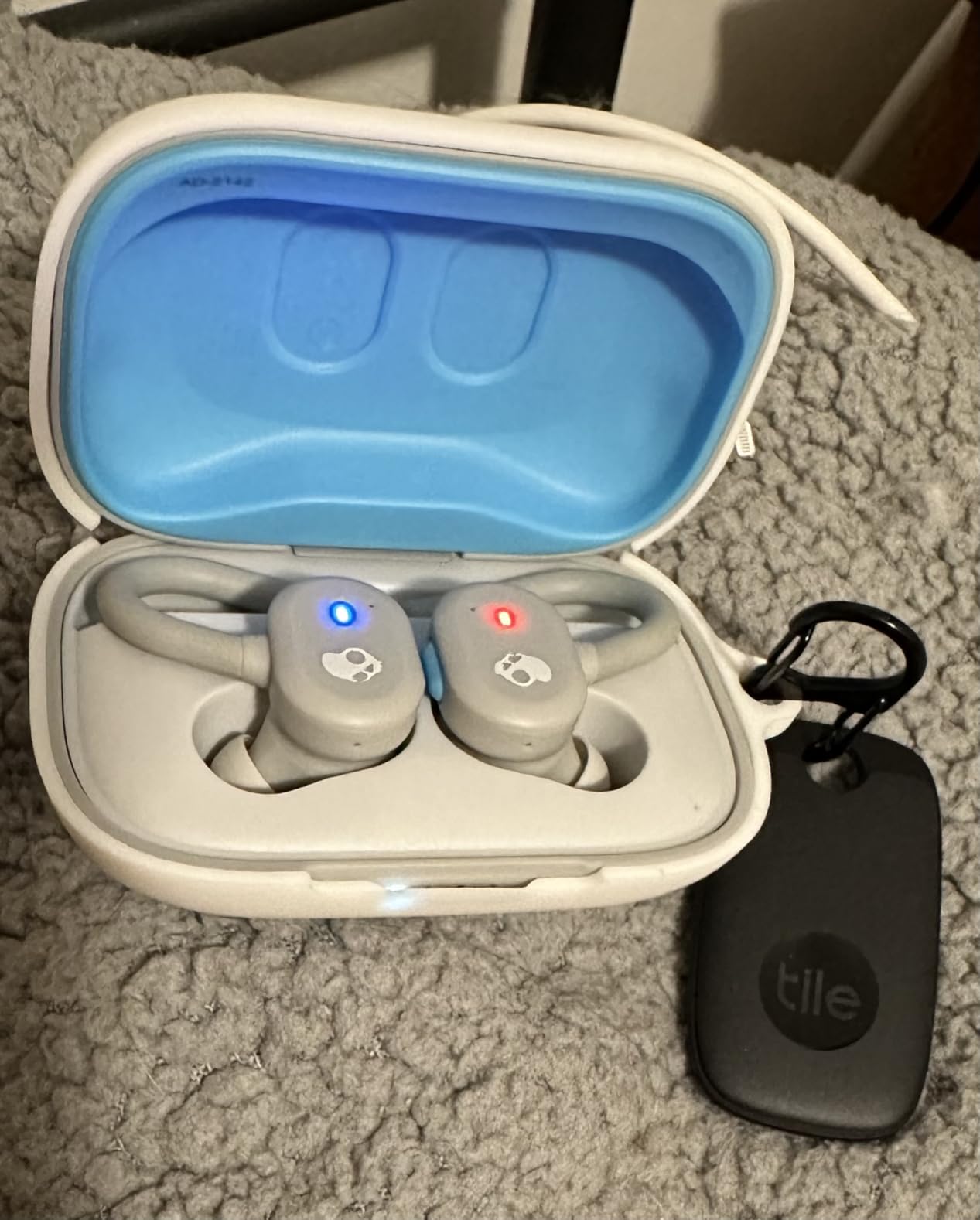Skullcandy Push Active True Wireless in-Ear Bluetooth Earbud, Use with iPhone and Android with Charging Case and Mic, Great for Gym, Sports, and Gaming, IP55 Water, Dust Resistant - Grey/Blue customer photo 2