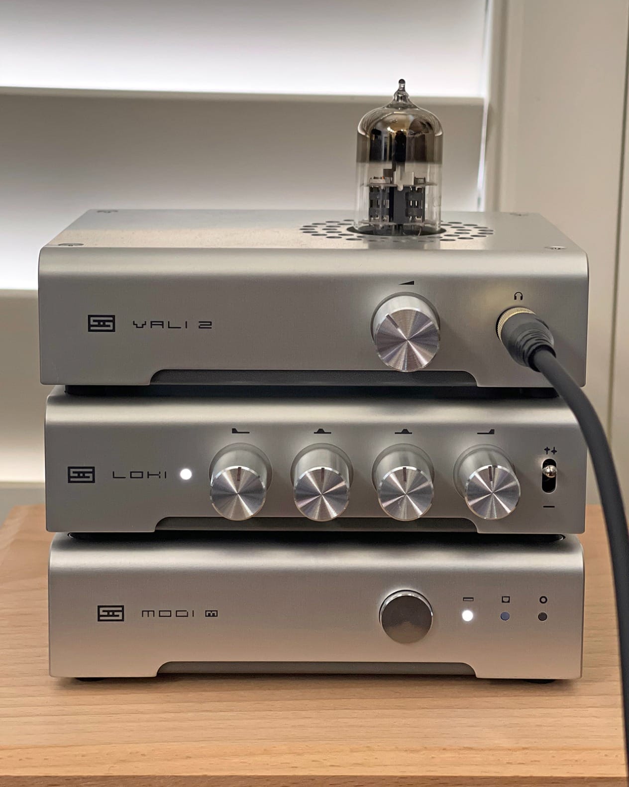 Schiit Loki Mini+ 4-Band Tone Control Equalizer (Black) customer photo 1