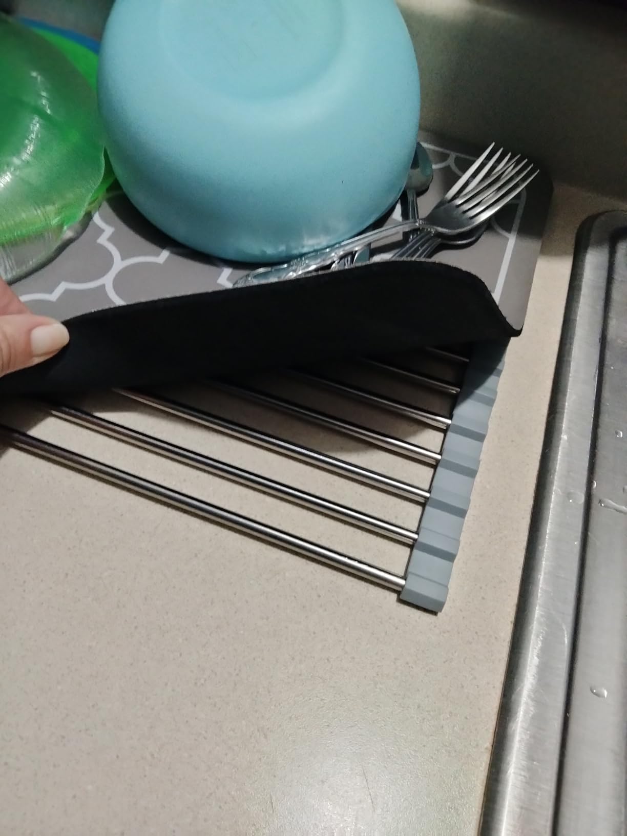 Seropy Roll Up Dish Drying Rack Over The Sink for RV Sink 17.5x15.7 in Kitchen Drying Rack Folding Dish Drainer Mat Rolling Dish Rack Foldable Rack Stainless Steel Wide Kitchen Dry Rack customer photo 2