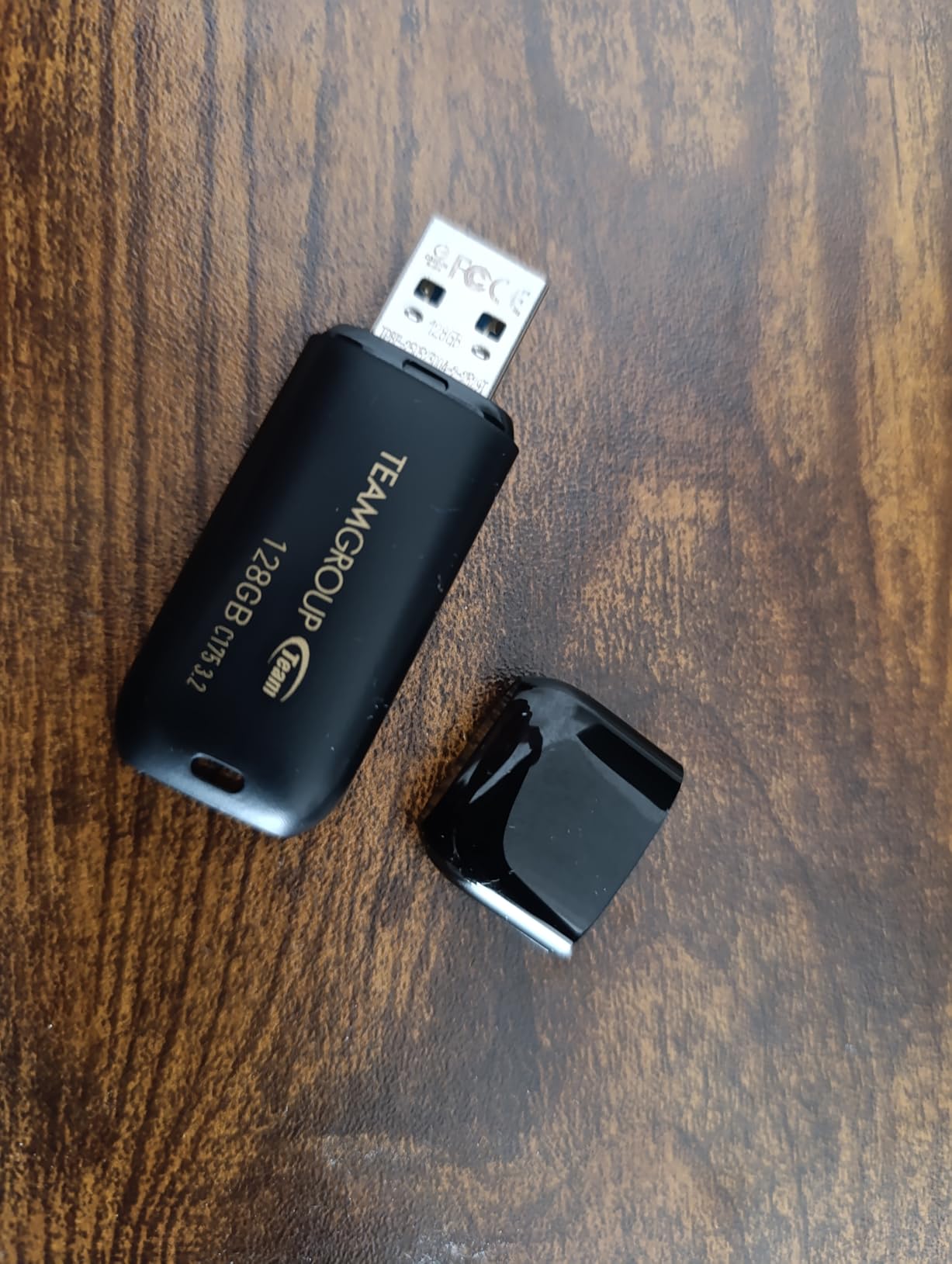 TEAMGROUP C175 256GB USB 3.2 Gen 1 (USB 3.1/3.0) Read 100MB/s Flash Thumb Drive,Memory Stick Compatible with Computer/Laptop Matte Black TC1753256GB01 customer photo 1