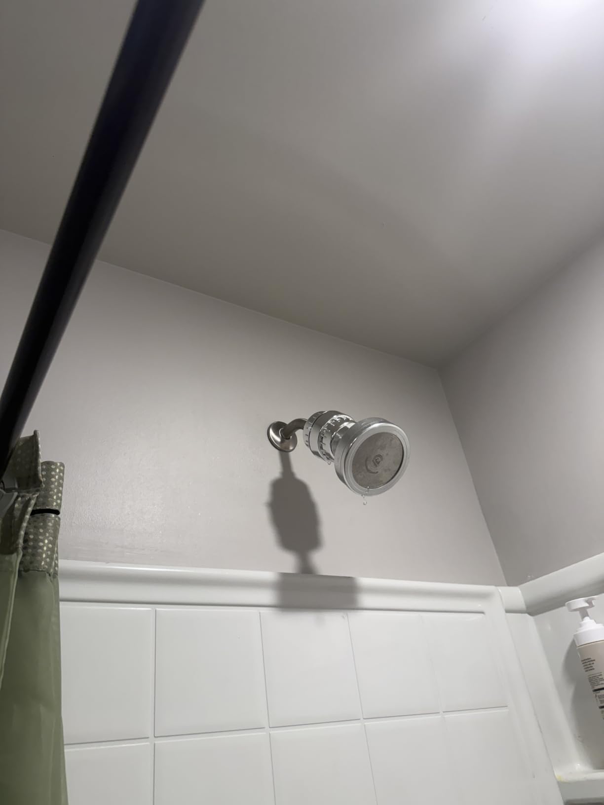 AquaHomeGroup Filtered Shower Head, 20+3 Stage, Reduces Chlorine, Chrome customer photo 1