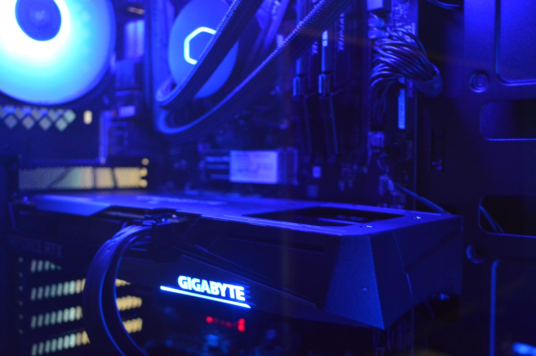 GIGABYTE GeForce RTX 3060 Gaming OC 12G (REV2.0) Graphics Card, 3X WINDFORCE Fans, 12GB 192-bit GDDR6, GV-N3060 Video Card customer photo 1