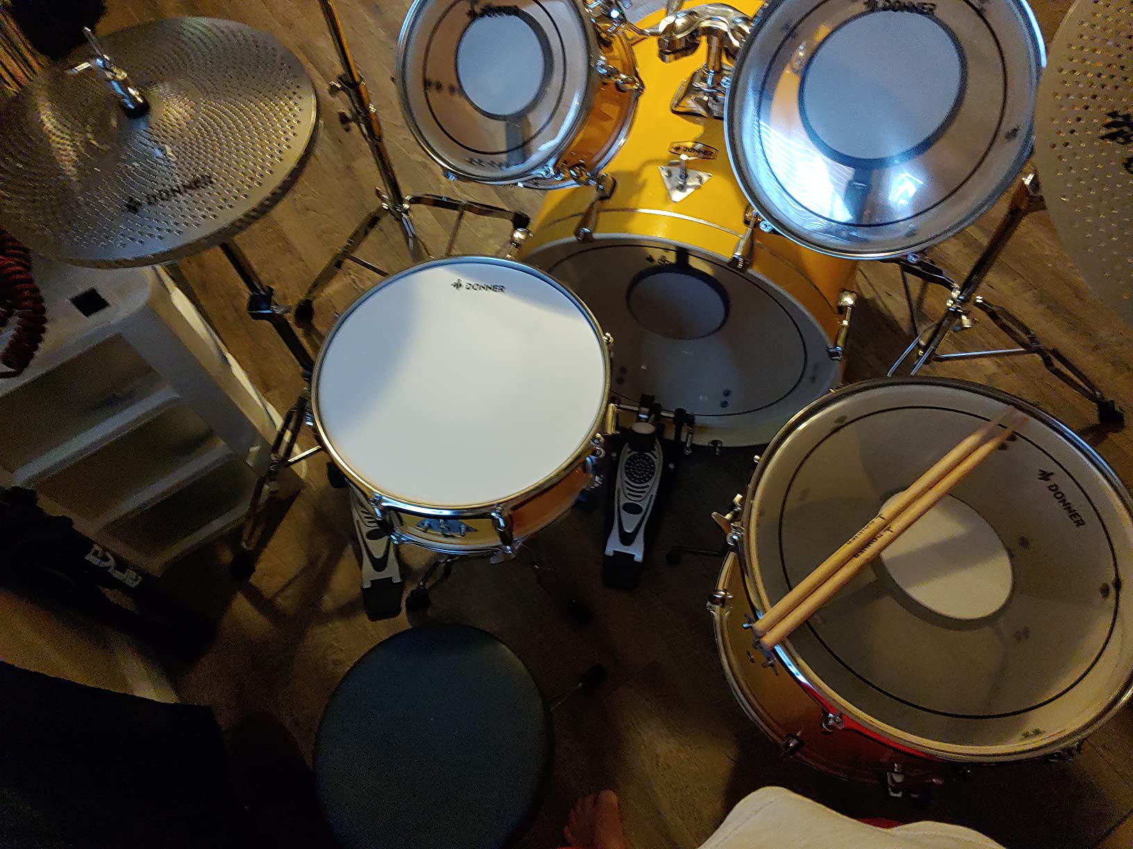 Donner Drum Set Adult with Practice Mute Pad,5-Piece 22 inch Full Size Acoustic Drum Kit, Black- DDS-520 customer photo 2