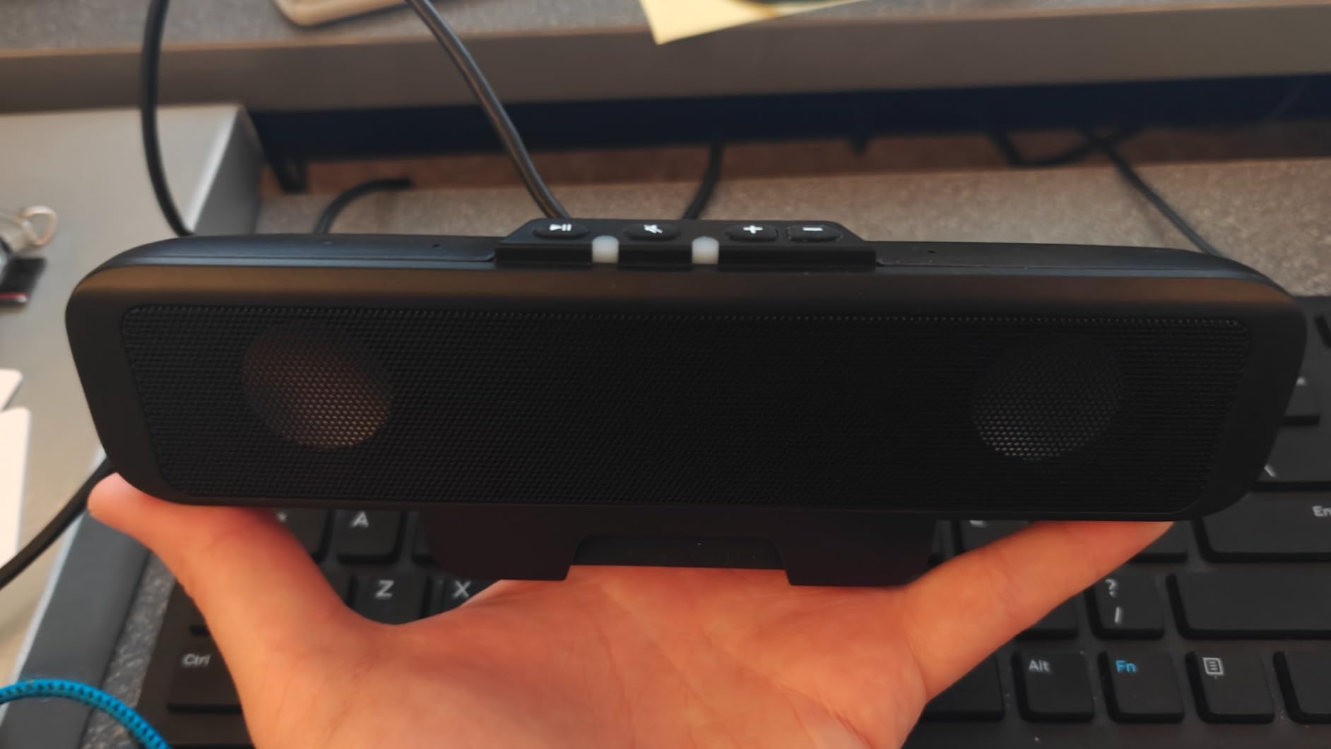 Cyber Acoustics CA-2890 USB Speaker Bar, 10W, Clip-On Monitor Mount Design customer photo 2