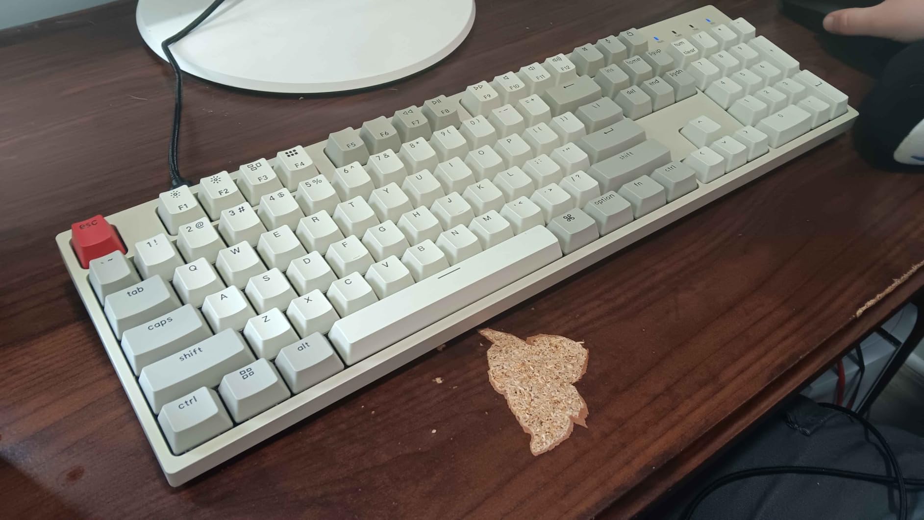 Keychron C2 Full Size Wired Mechanical Keyboard, Brown Switch, Retro customer photo 1