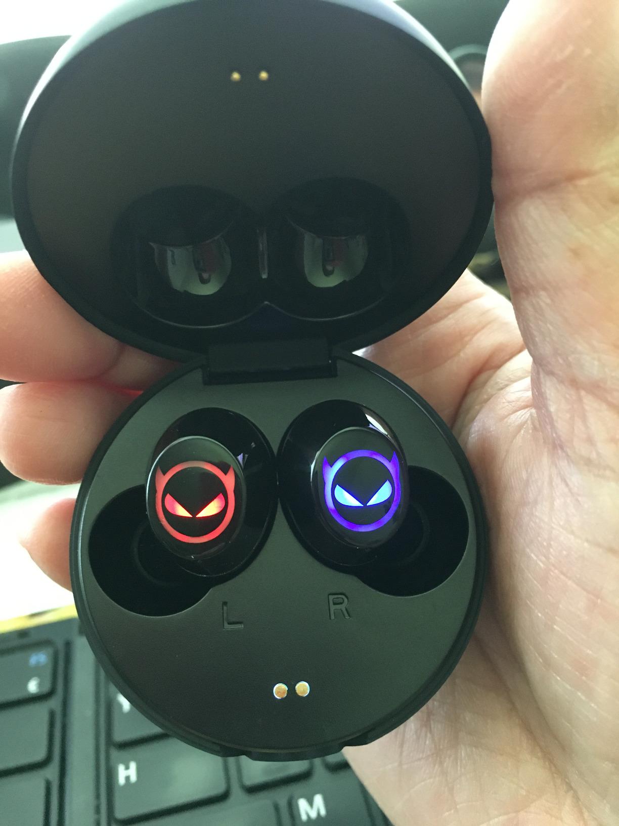 Kids Wireless Earbuds for Small Ears, Touch Control Headset in-Ear Wireless Headphones, Bluetooth 5.3 Noise Reduction Earphones with Blinking Eyes Charging Case customer photo 1