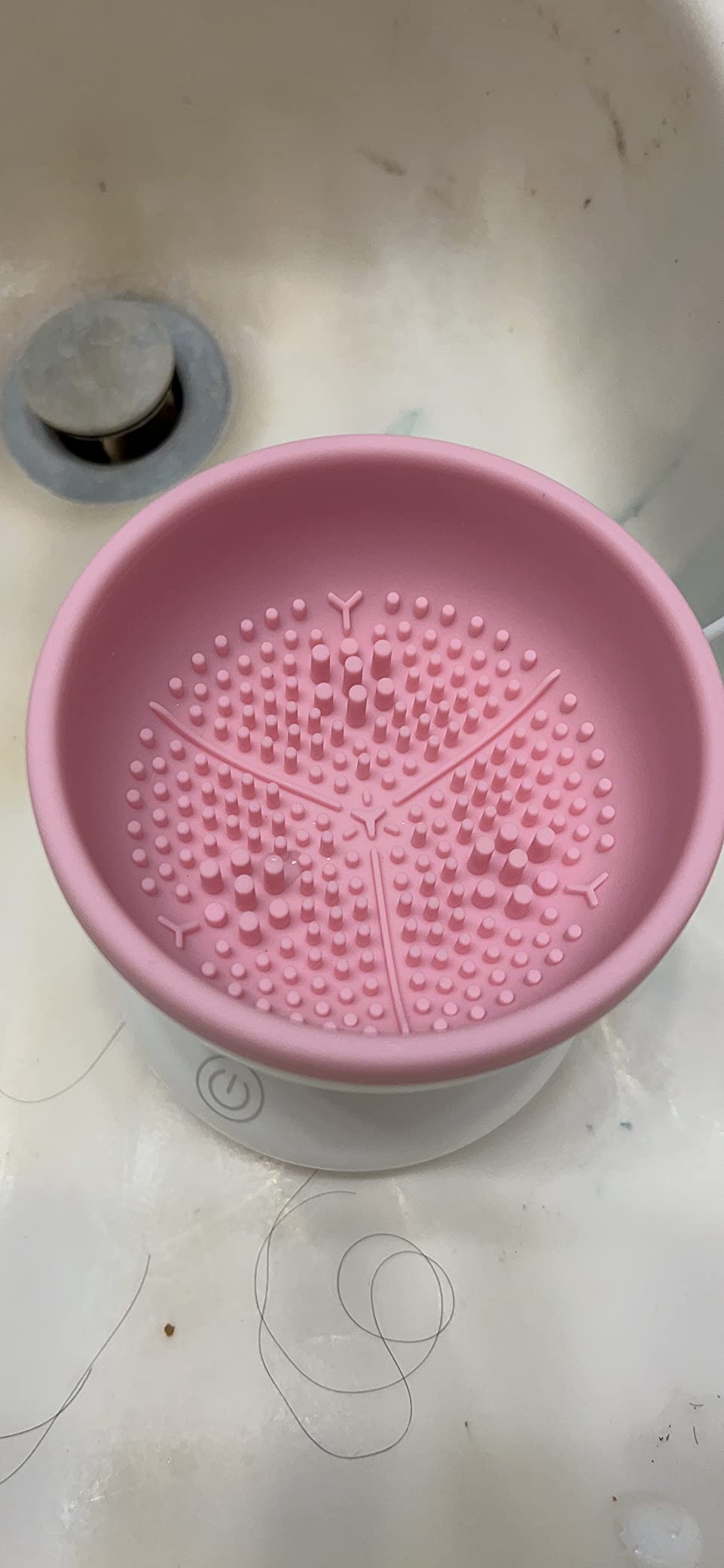 Luxiv Electric Makeup Brush Cleaner, Automatic Brush Washer Machine, Pink customer photo 1
