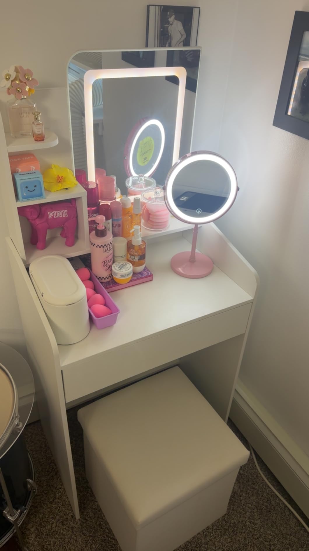 DEIOVWXS Makeup Mirror, Rechargeable Vanity Mirror with 3 Lights, 1X/10X customer photo 2