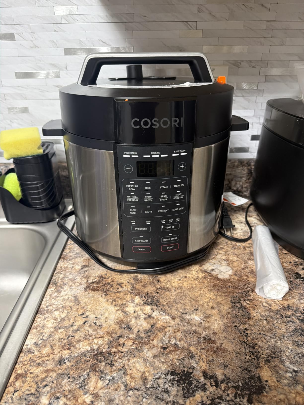 Cosori Pressure Cooker 6QT, 9-in-1, Ceramic Coating Pot, 12 Safety Features customer photo 1