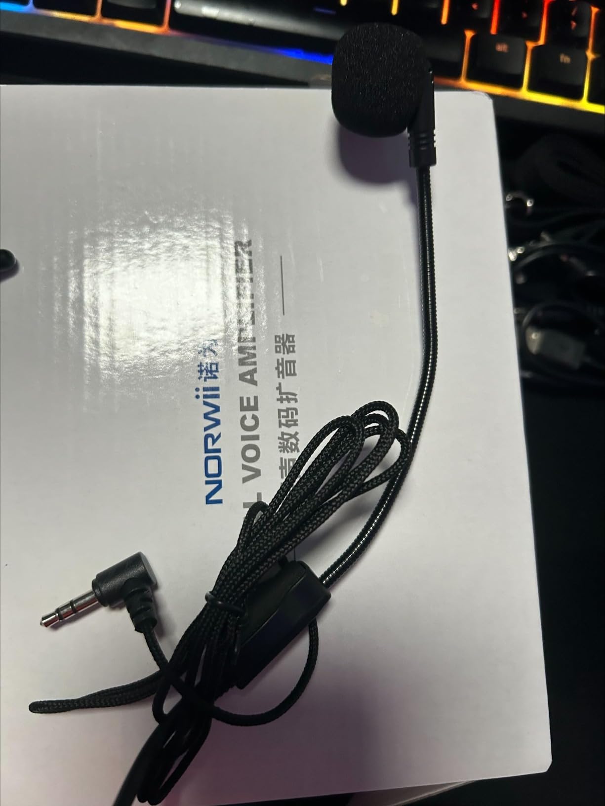 Norwii Voice Amplifier with Bluetooth, Portable Speaker with Microphone customer photo 2