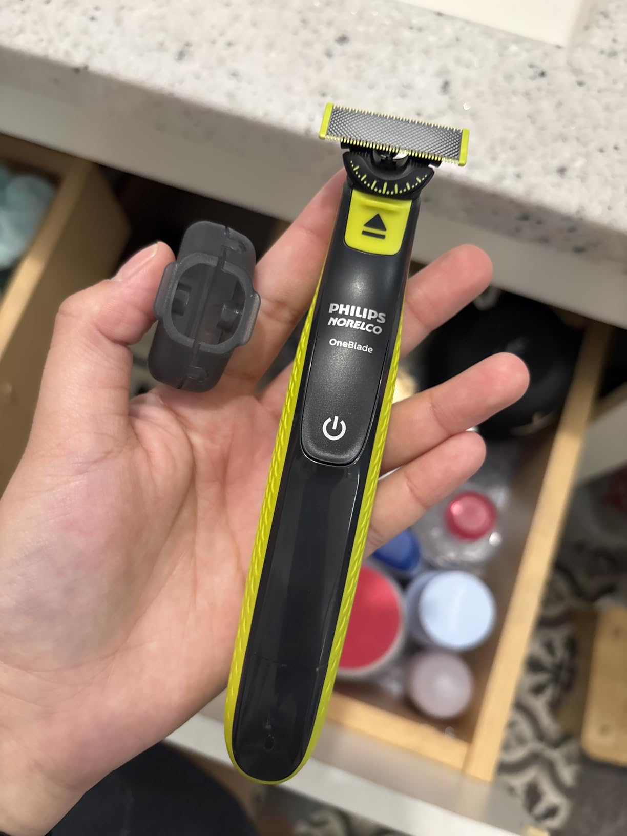 Philips Norelco OneBlade 360 Hybrid Face Trimmer and Shaver, 5 Length Comb customer photo 2