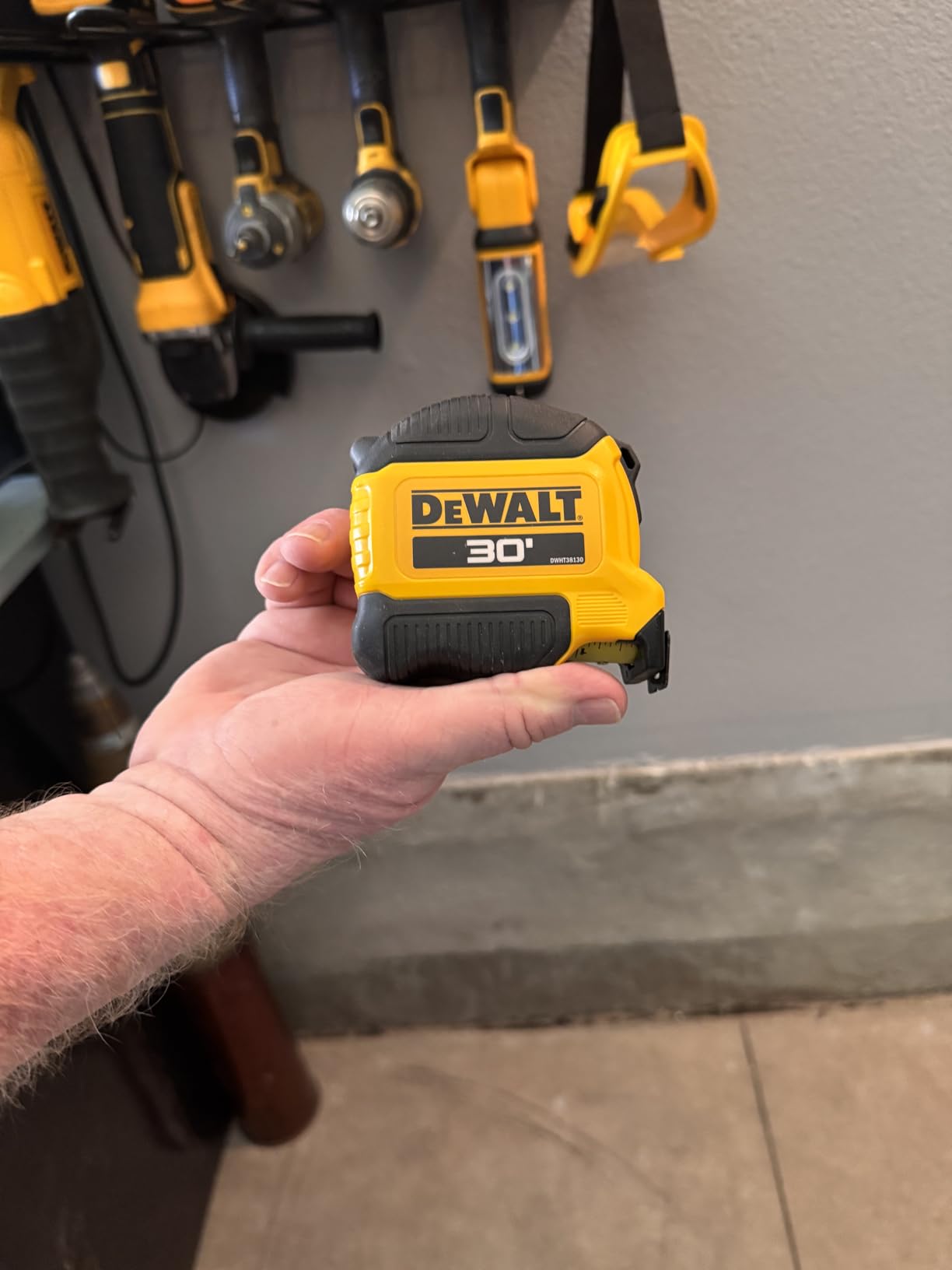 DEWALT Atomic Compact Series 30 ft. Tape Measure (DWHT38130S) customer photo 2