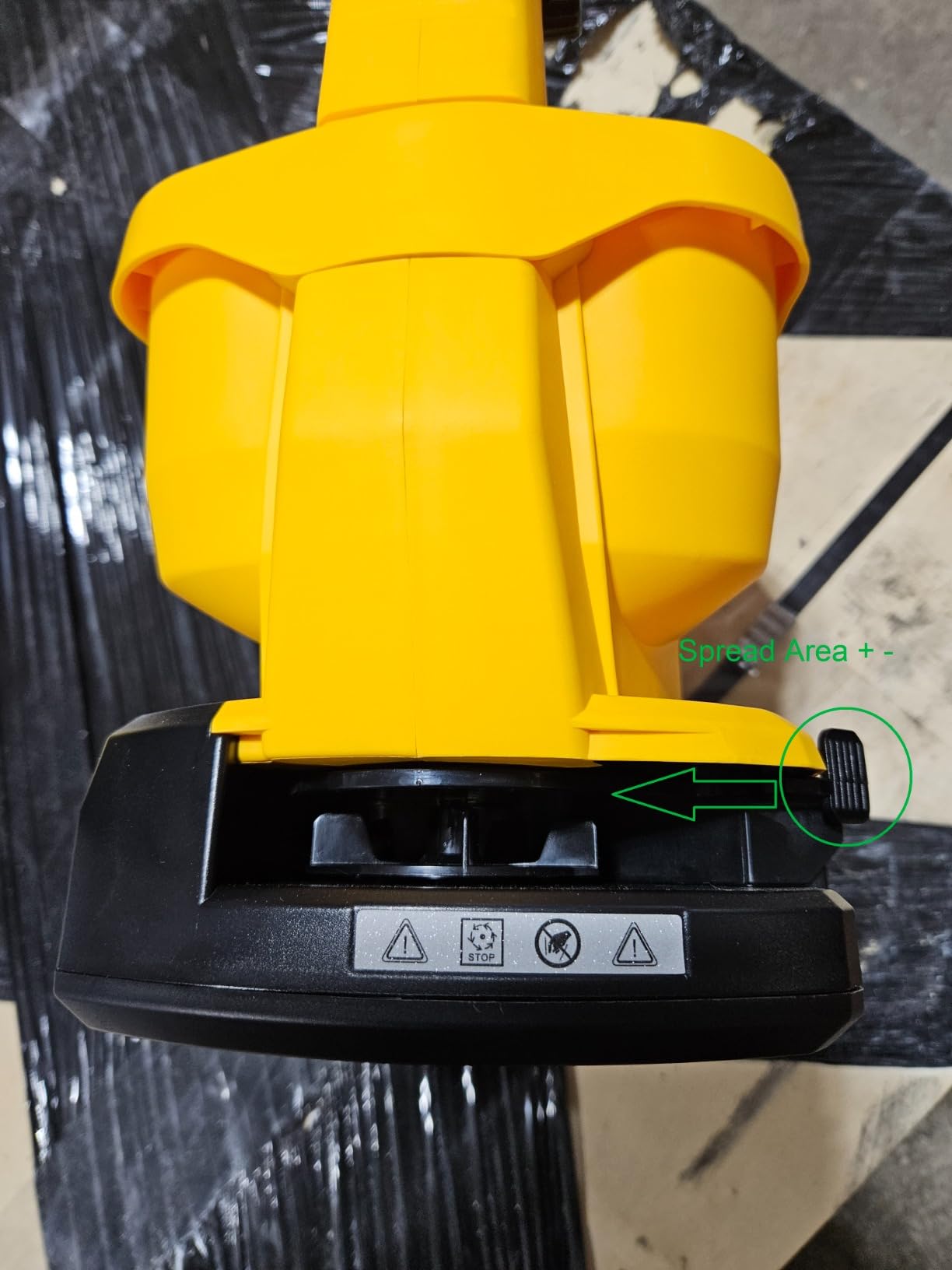 Rozlchar Power Spreader Compatible for Dewalt 20V/60V, Covers 5,000 sq. ft. customer photo 2