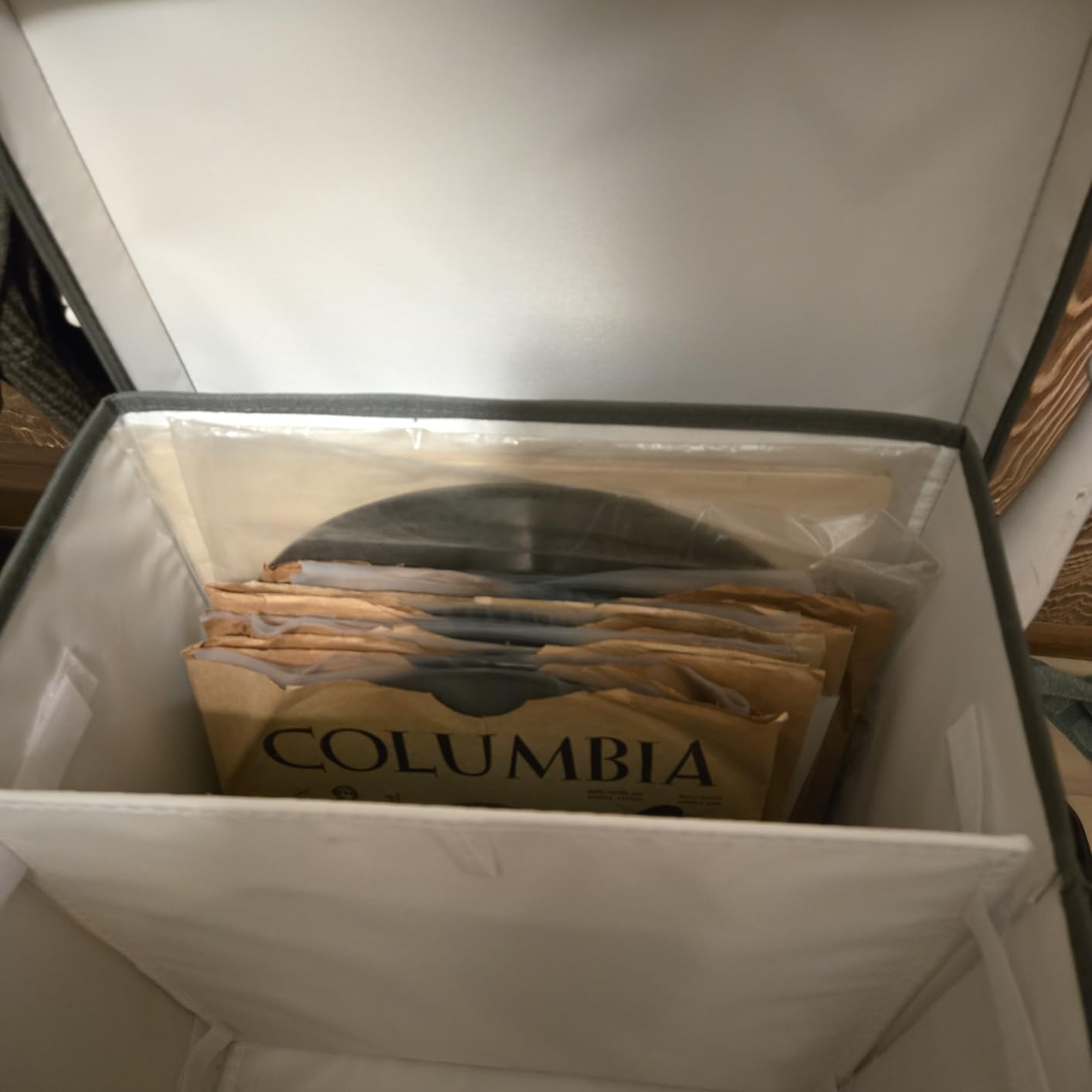 Sturdy Vinyl Record Storage Box - Album Storage Holds up 50+ Single Record customer photo 2
