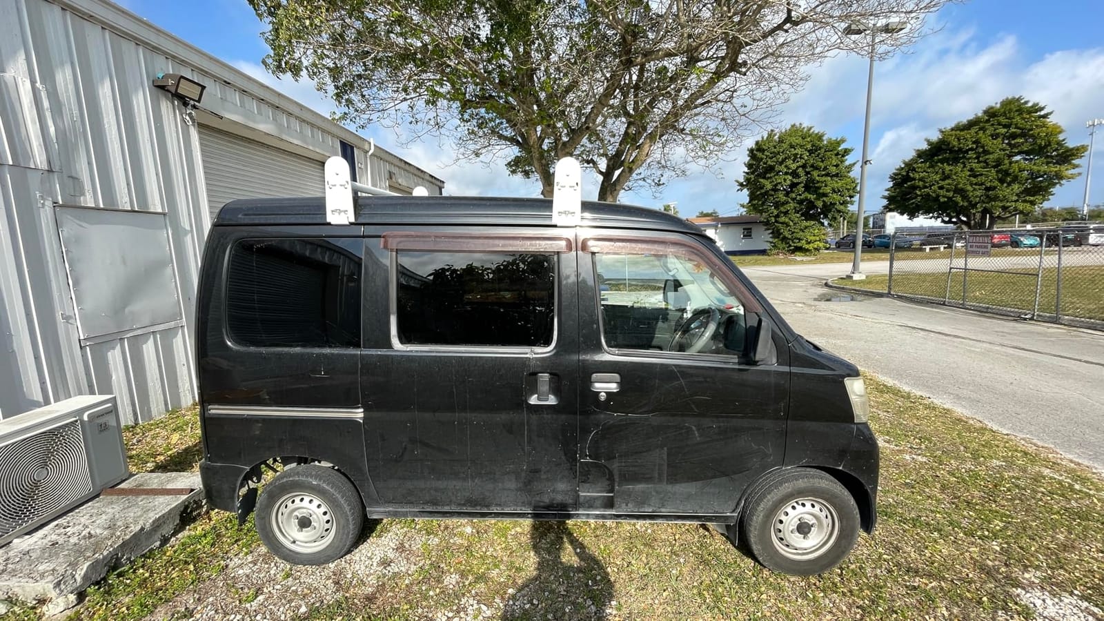 VEVOR Van Roof Ladder Rack, 2 Bars Alloy Steel Roof Racks, 500 LBS Capacity Roof Rack, Adjustable Length 35.8
