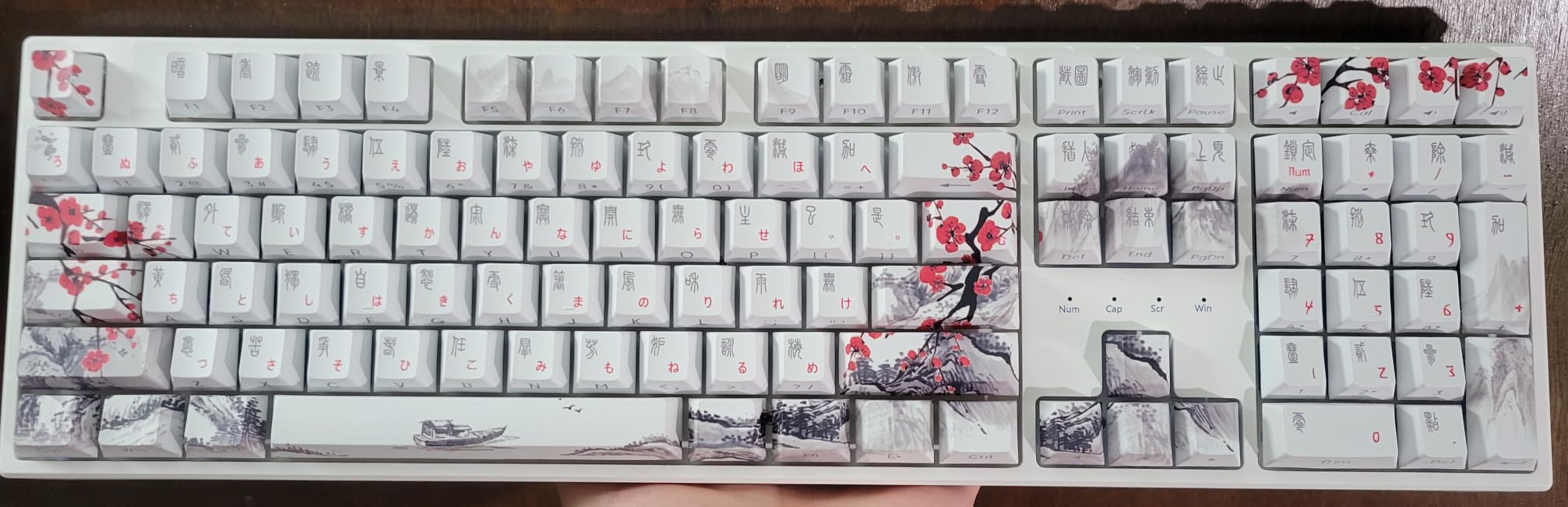 Redragon K668 108-Key Hot-Swap Wired RGB Gaming Keyboard, Extra 4 Hotkeys customer photo 1
