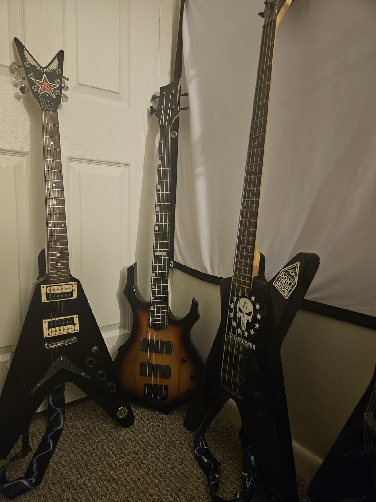 Ktaxon Electric Bass Guitar Full Size Flame Design Bass Guitar Kit (Matte) customer photo 2