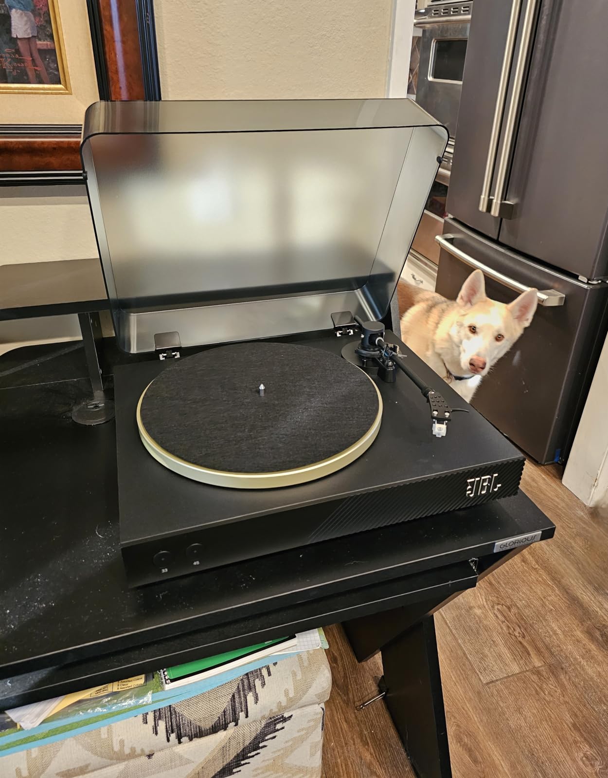 JBL Spinner BT - Bluetooth with AptX-HD™ Turntable, Components, Removable Headshell, Aluminum Platter and Belt Drive, Moving Magnet Cartridge pre-Installed (Black) customer photo 1