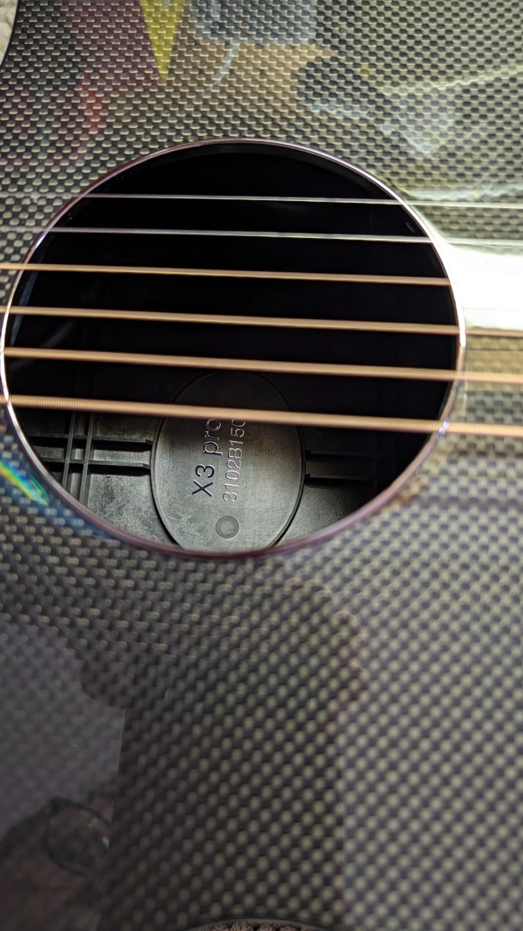 Enya X3 PRO Carbon Fiber 41-Inch Smart Acoustic-Electric Travel Guitar customer photo 1
