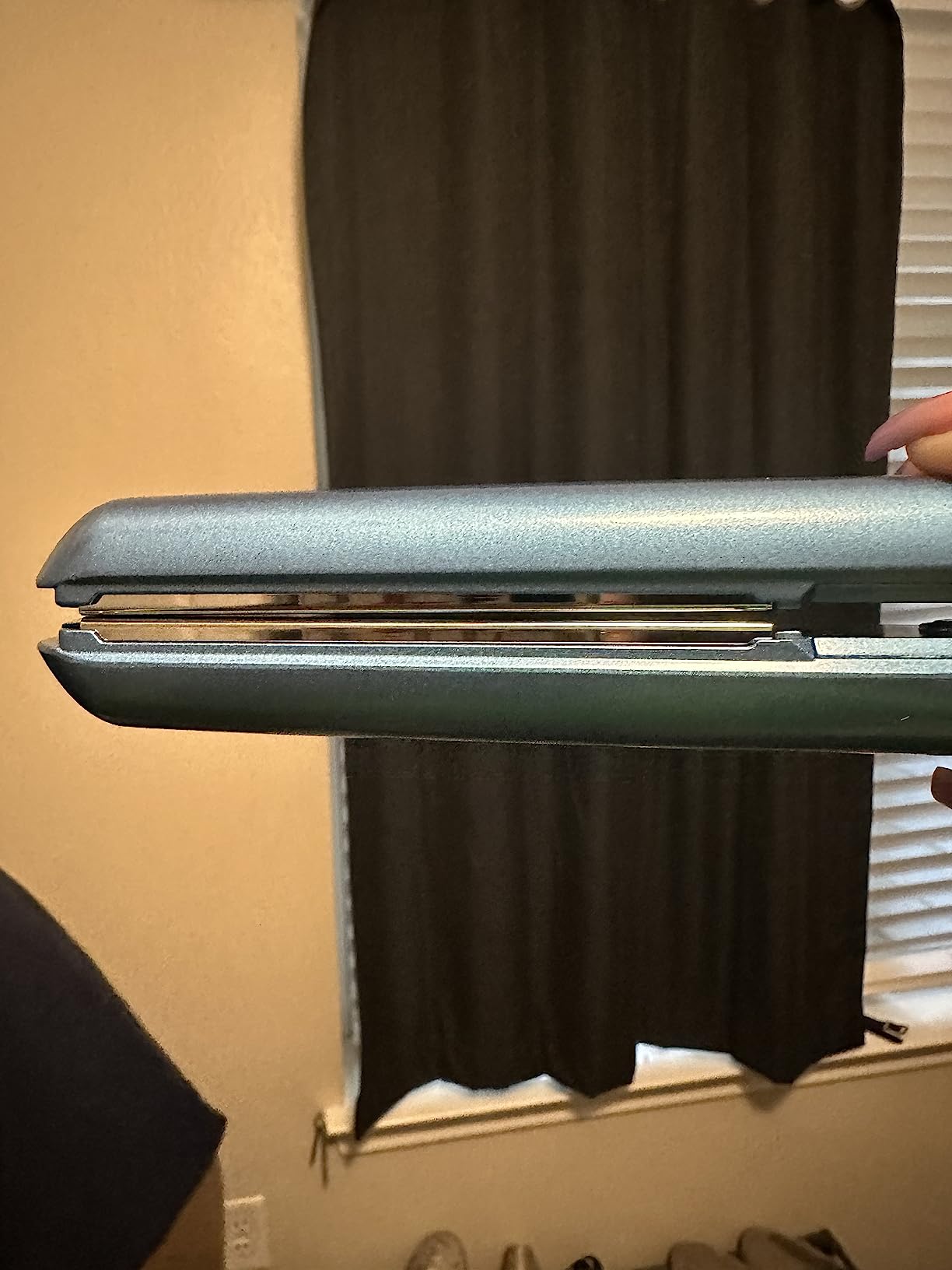 BaBylissPRO Nano Titanium Flat Iron Hair Straightener, Digital Flat Iron for Pro Salon Results, Styling Tool for All Hair Types customer photo 1