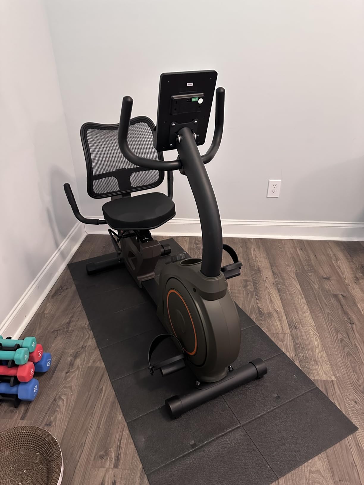 Niceday Recumbent Exercise Bike for Home Stationary Bike with APP Training customer photo 1