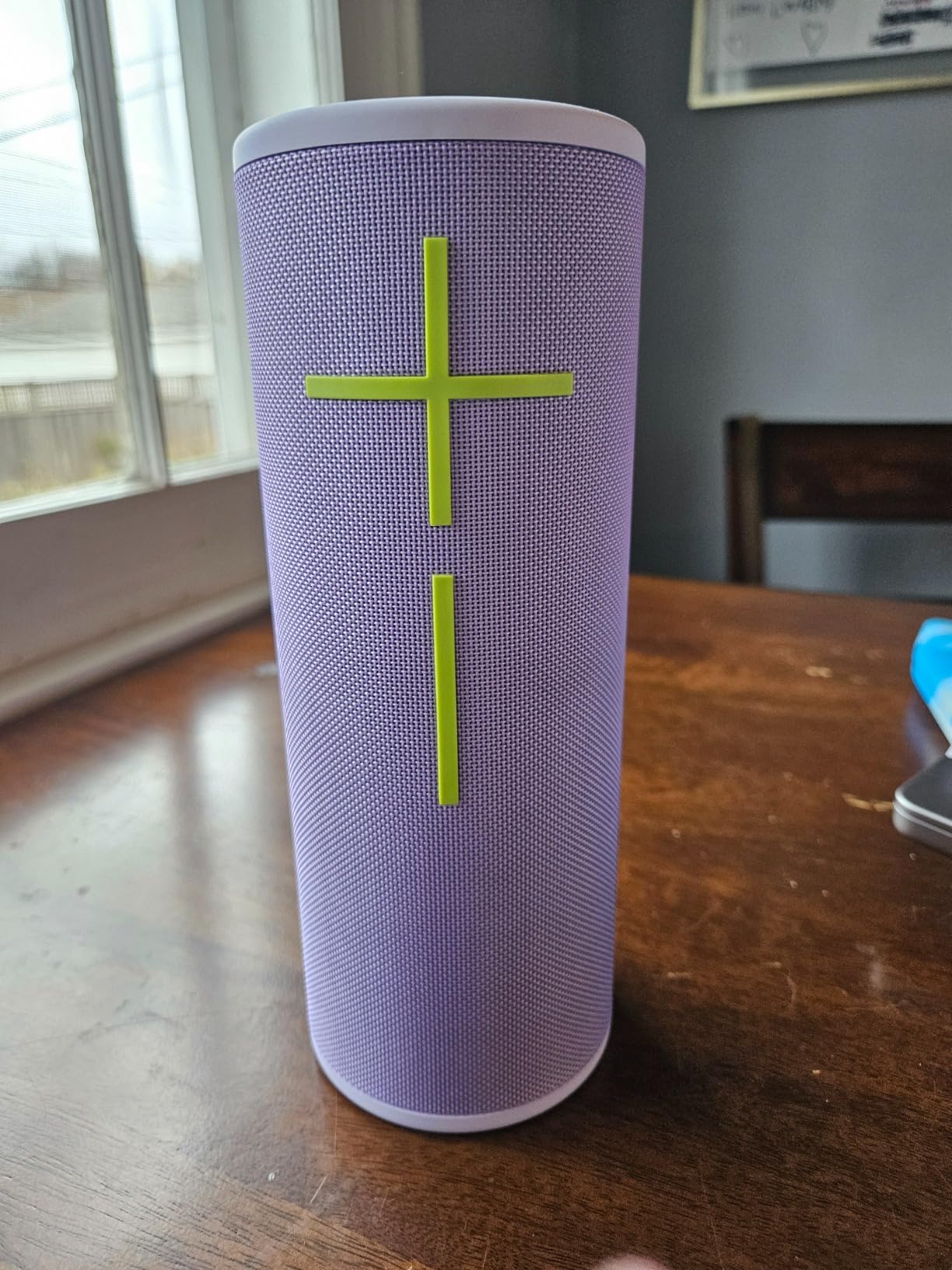 Ultimate Ears MEGABOOM 4 Waterproof Bluetooth Speaker - Red customer photo 2