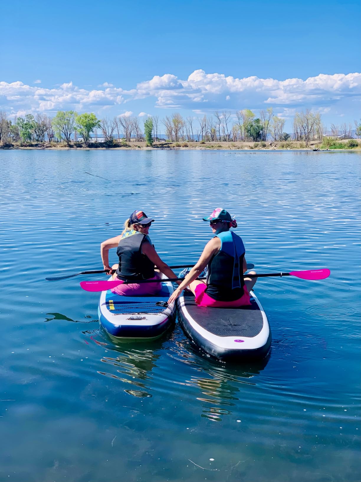 Adjustable Kayak Paddle with Fiberglass Shaft and Nylon Blade customer photo 1