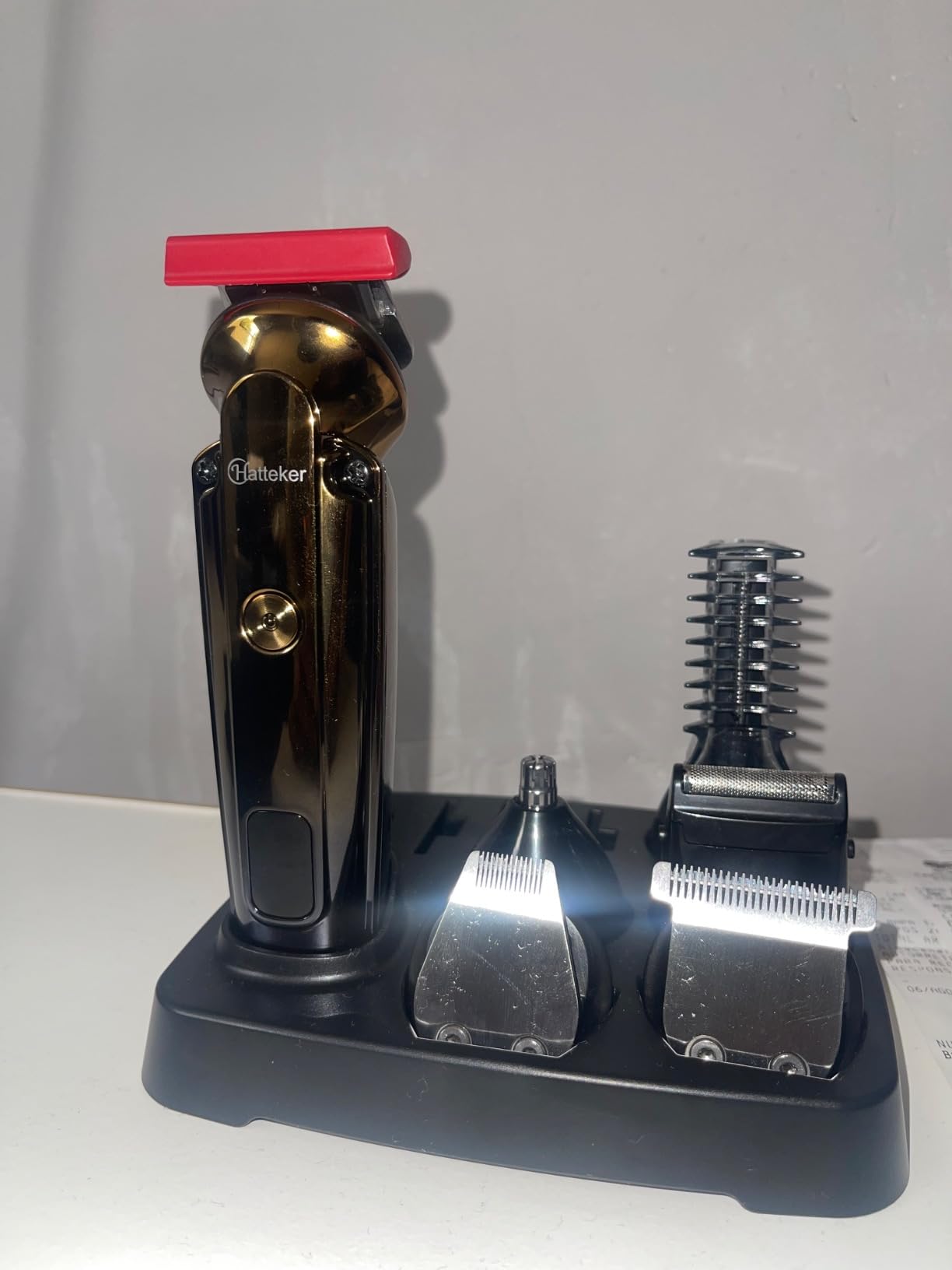 Hatteker Men's Beard Trimmer Kit Electric Razor Shaver Professional Hair Clipper with Zero Gapped T-Blade Nose Ear Beard Body Trimmer for Men Waterproof Cordless Grooming Kit 6 in 1 customer photo 2