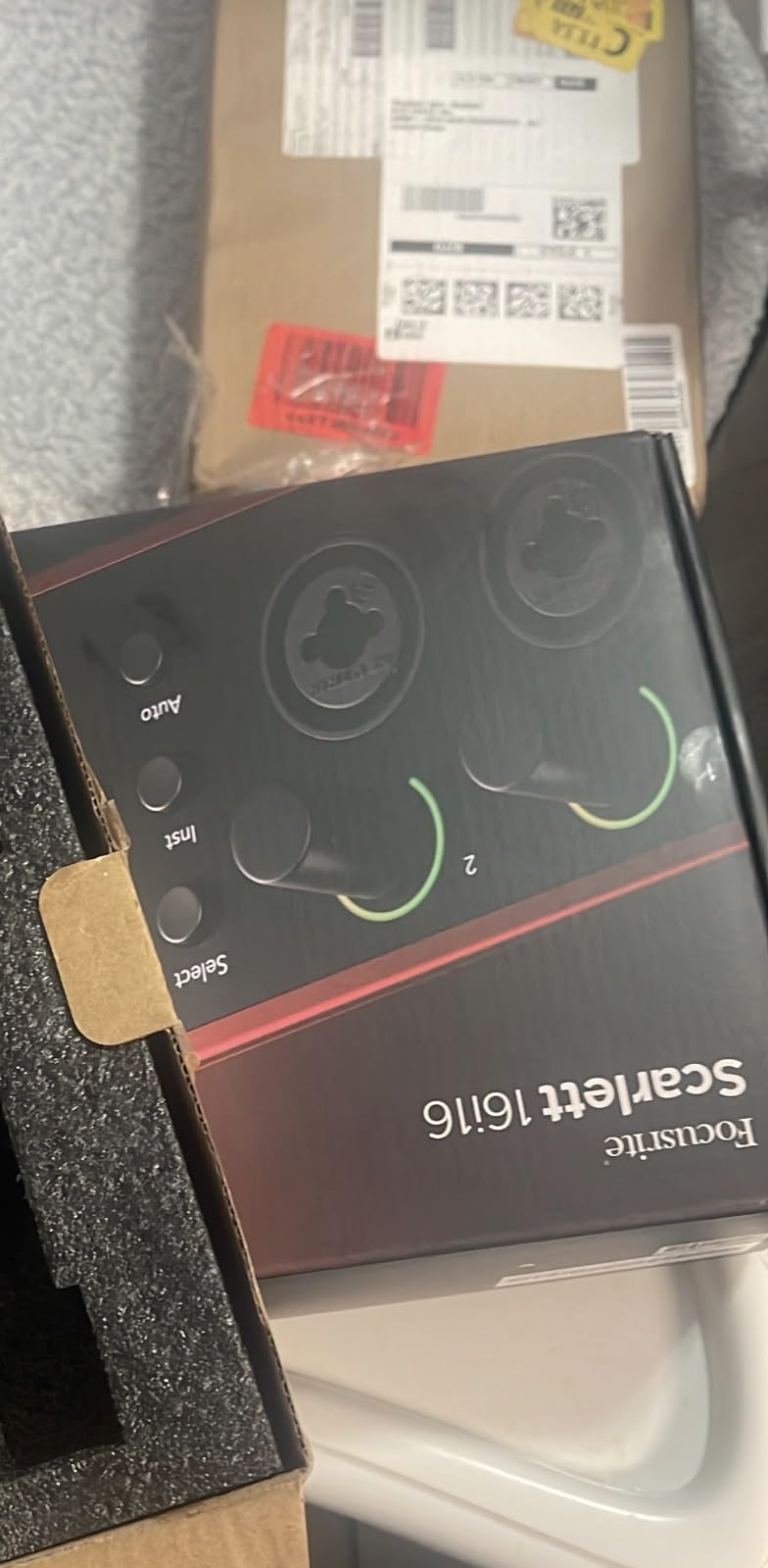 Focusrite Scarlett 16i16 4th Gen USB-C Audio Interface customer photo 2