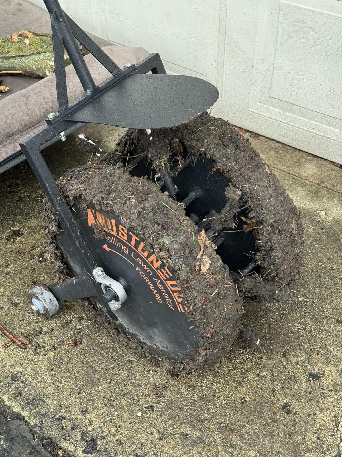 Patented Rolling Lawn Aerator Manual Coring Tool Compacted Soil Loosening customer photo 1