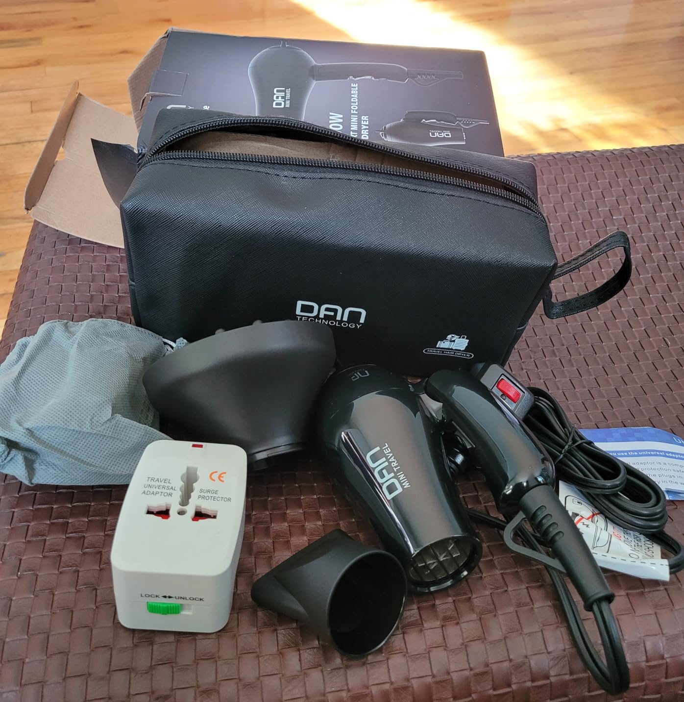 DAN Technology Auto Dual Voltage Hair Dryer,Folding Hair Blow Dryer customer photo 1