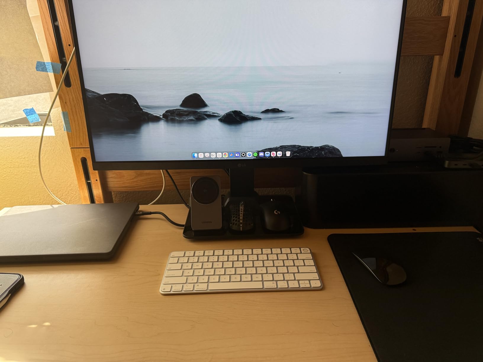 Apple Magic Mouse - Black Multi-Touch Surface customer photo 1