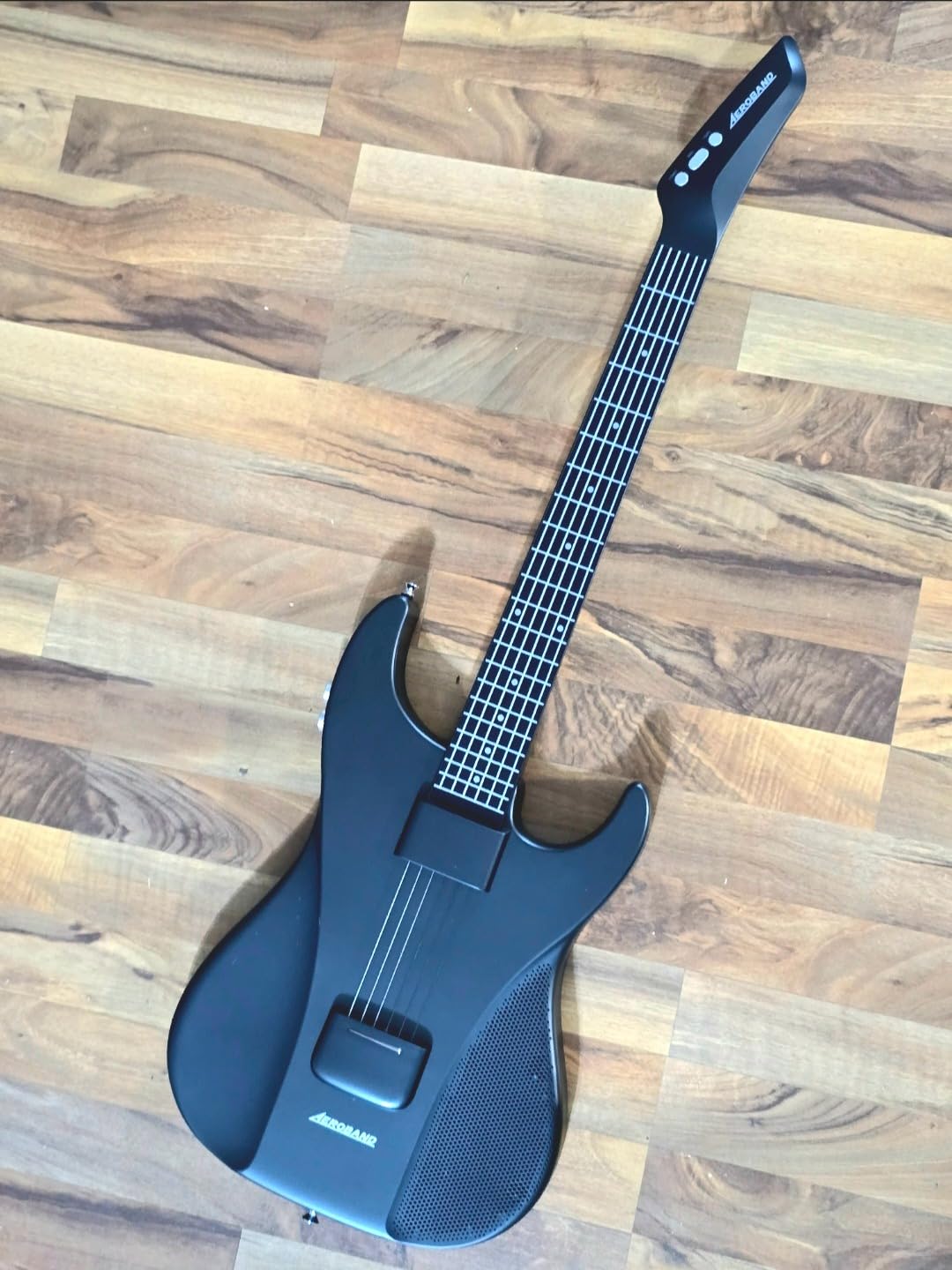 AeroBand Guitar Smart Guitar With Silicone Strings, Travel Silent Guitar With Detachable Fretboard, Headphone Jack, Built-in Speaker and Drum system, Aeroband APP Play, MIDI customer photo 2
