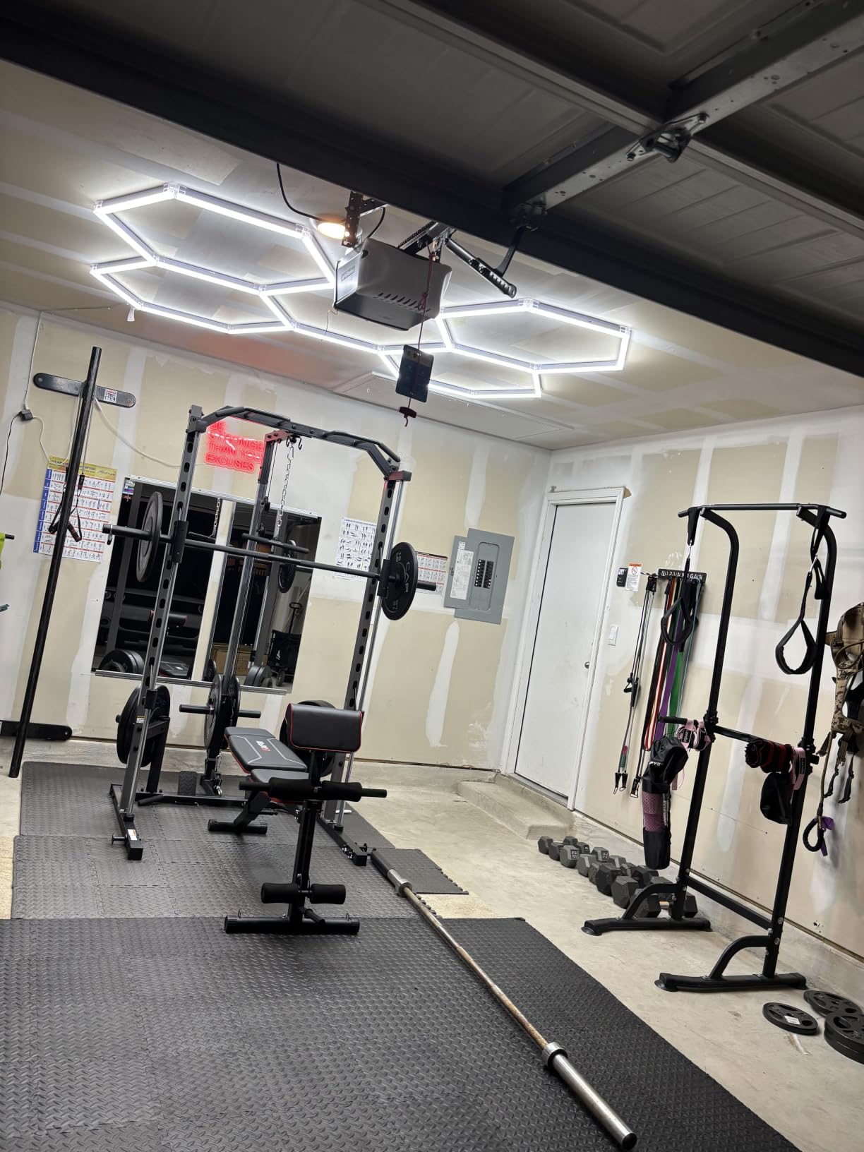 OPPSDECOR All-in-One Smith Machine for Home Gym, 1400LBS Multi-Functional Power Cage Squat Rack with LAT Pulldown System, Cable Machine & Barbell Bar - Strength Training Equipment with Attachments customer photo 1