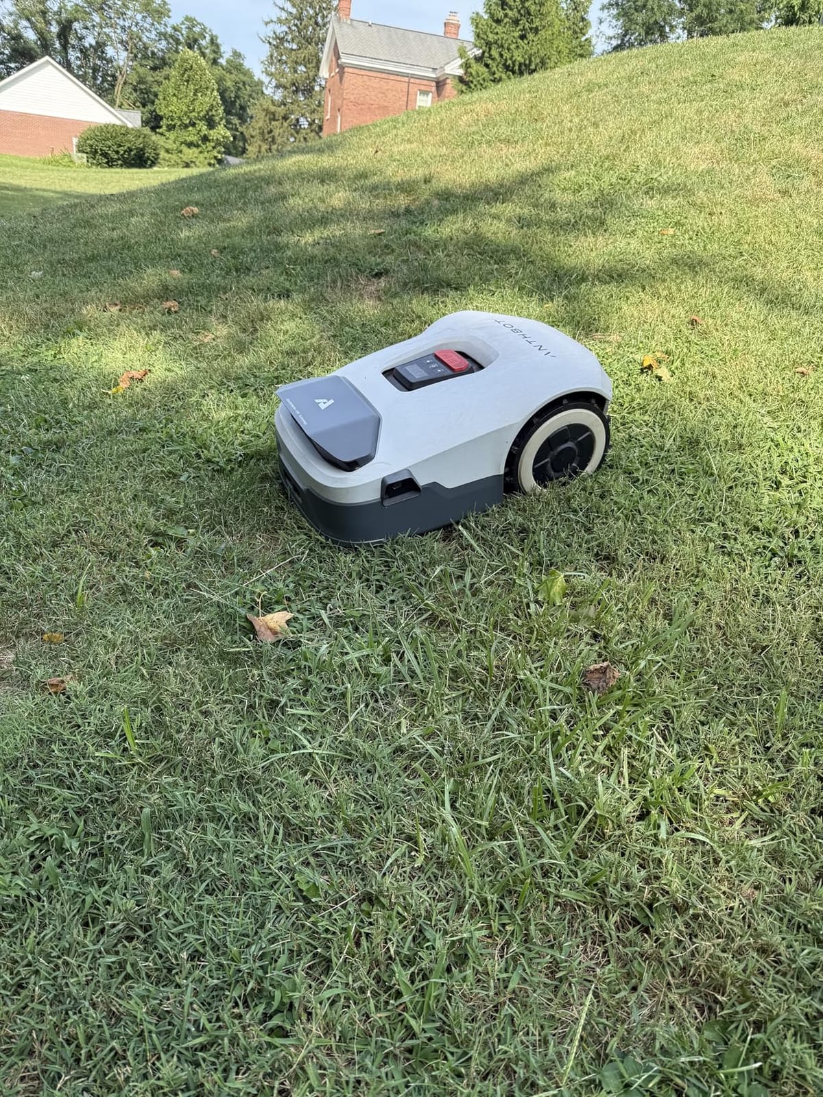 Robot Lawn Mower NO Wire - 0.9 Acre, Full Band RTK+4-Eye Vision Robotic Lawnmower, Automatic Mapping, 30 Multi-Zone Management, Accurate Obstacle Avoidance, Intelligent Anti-Theft, APP Control customer photo 1