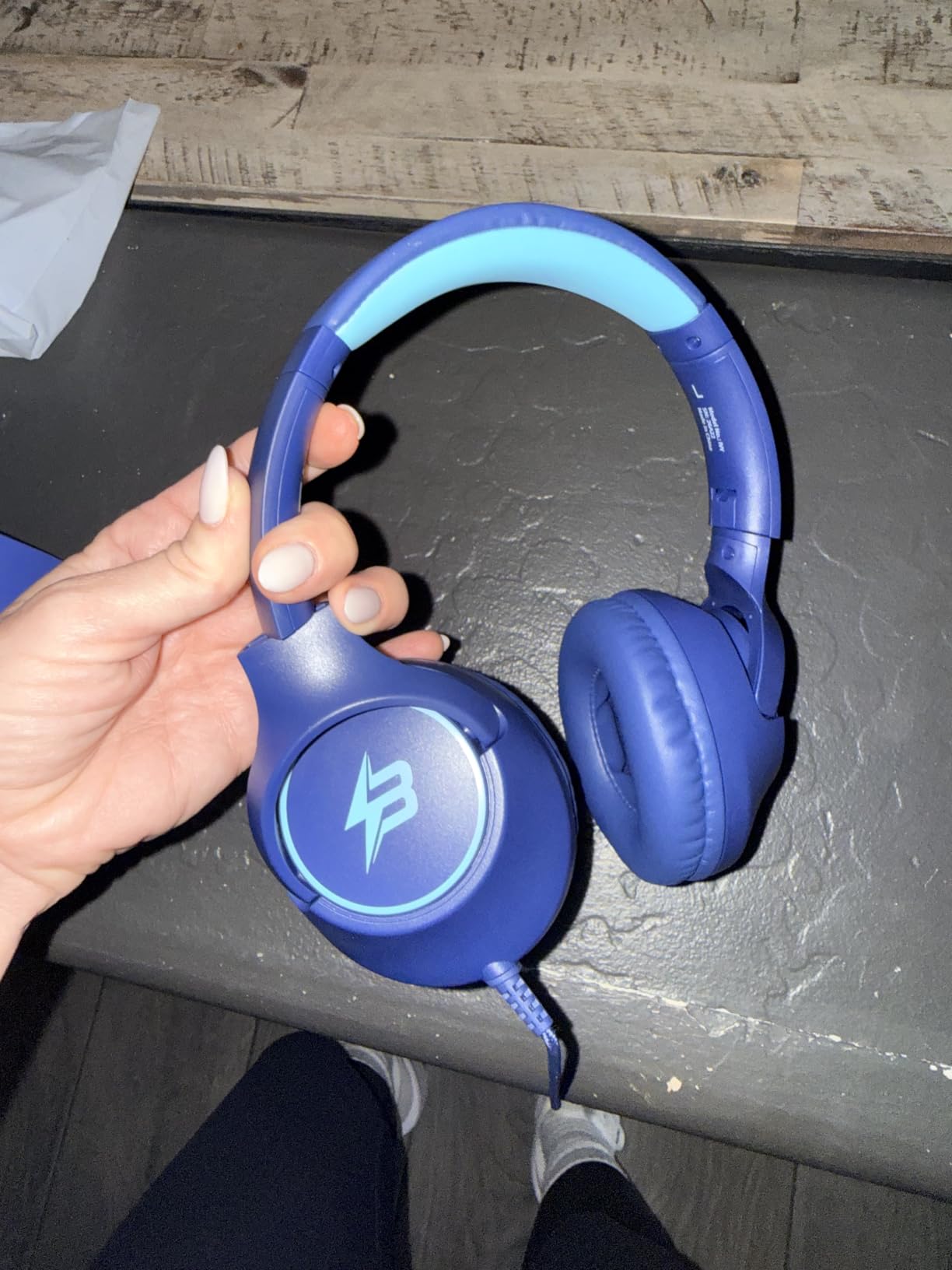 Kids Headphones Wired for School, 3.5mm Safe Volume Limited with Mic, Navy customer photo 1