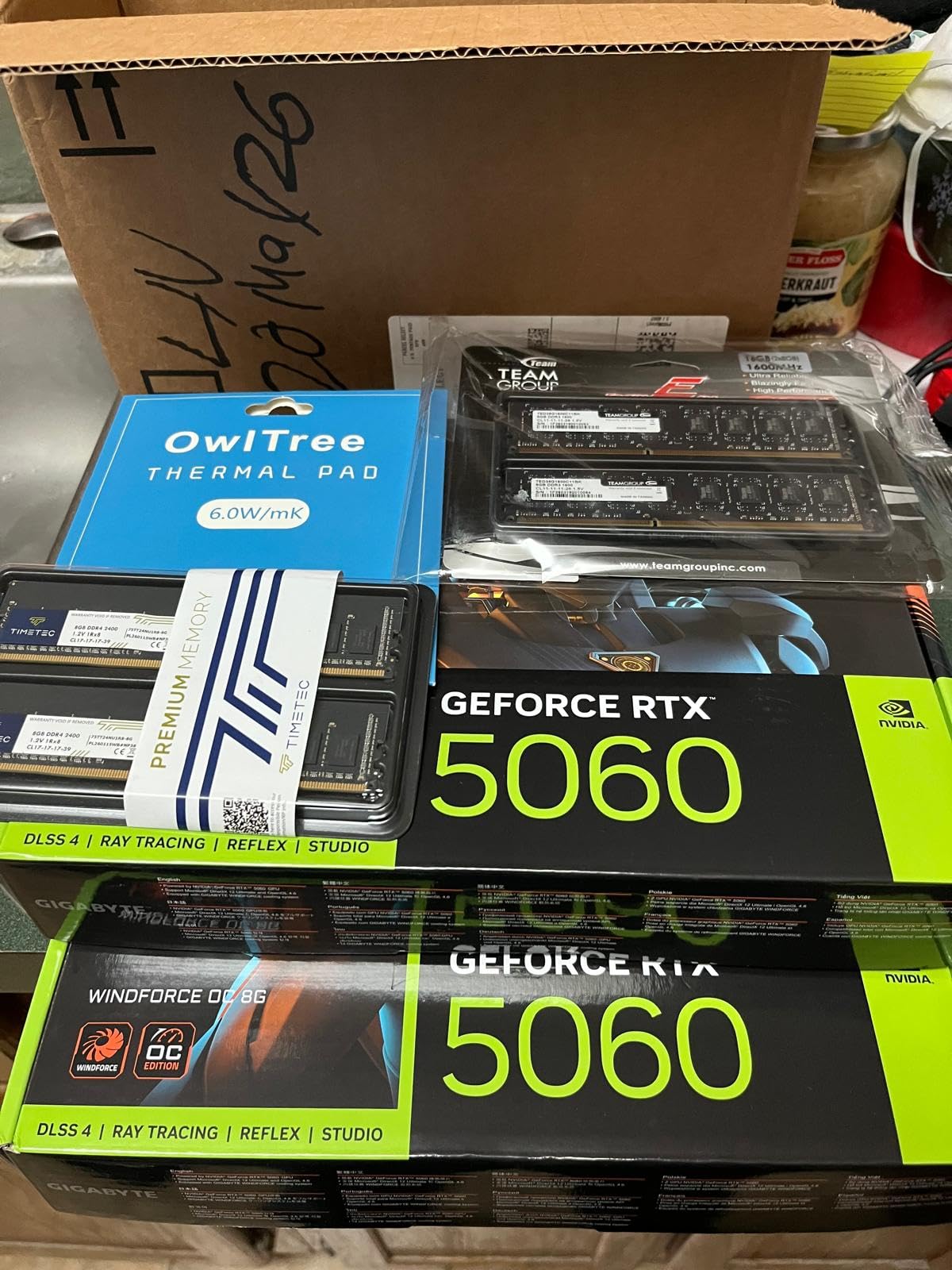 GIGABYTE GeForce RTX 5060 WINDFORCE OC 8G Graphics Card, Cooling System, 8GB 128-bit GDDR7, PCIe 5.0, Manufactured by NVIDIA, DisplayPort & HDMI - Video Output Interface, GV-N5060WF2OC-8GD Video Card customer photo 2