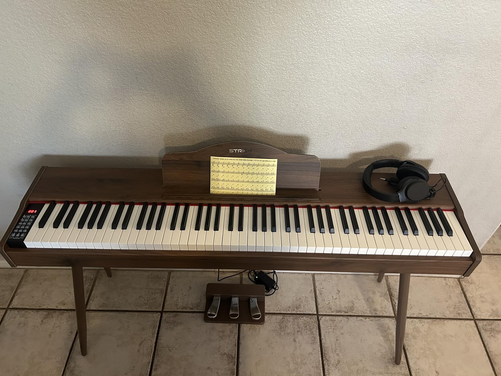 STRICH Digital Piano 88 Keys, Hammer-Action Weighted Keyboard, Full size Electric Piano Keyboard with Stand, 25Wx2 Speakers, Supports USB-MIDI/Wireless Connecting SDP-300S (Color Mahogany) customer photo 1