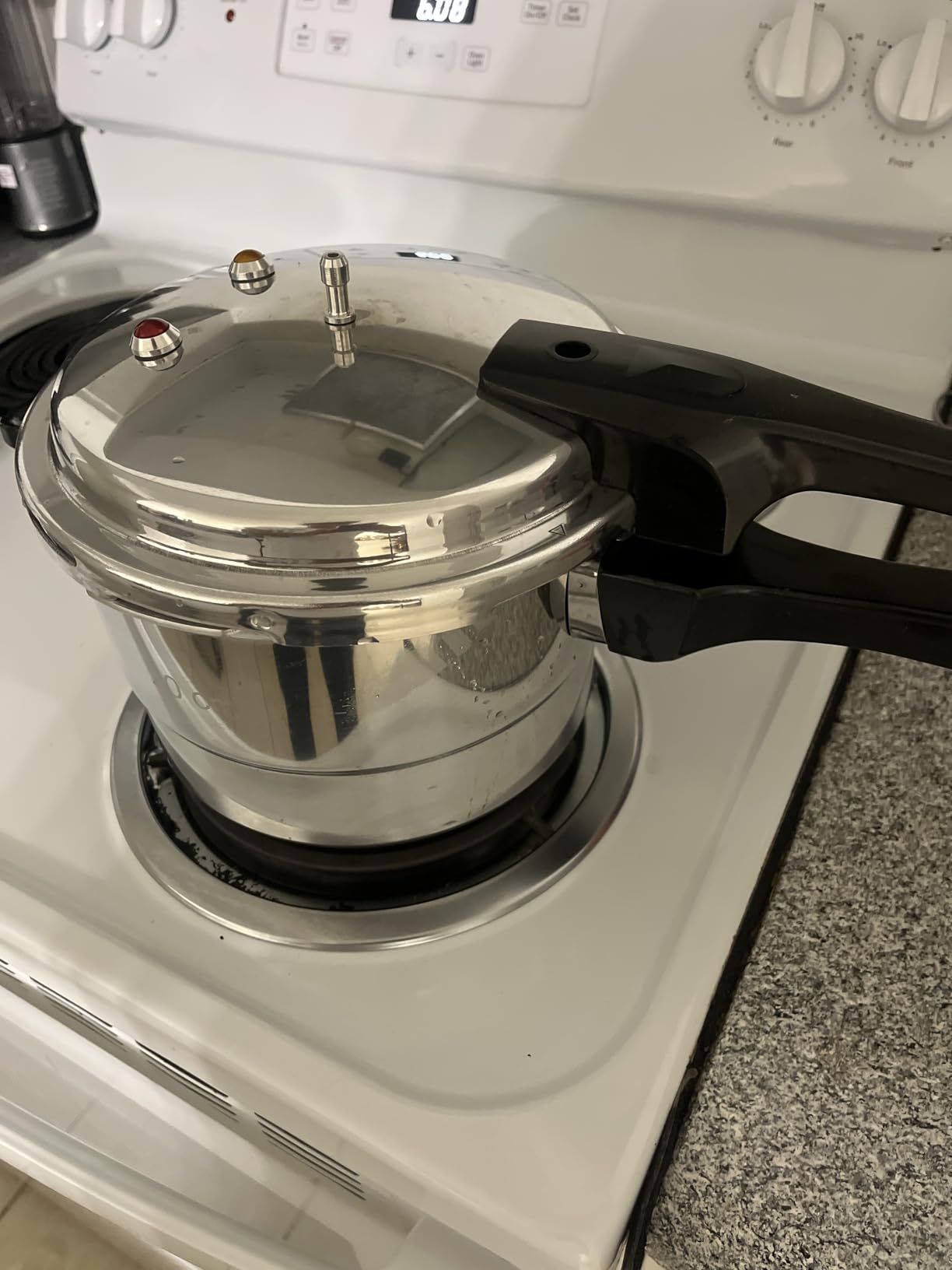 Wantjoin Aluminum Pressure Cooker 23Qt Pressure Canner, Pressure Pot with Pressure Control for Home Kitchen or Restraurant, Commercial Pressure Cooker with Gauge customer photo 1