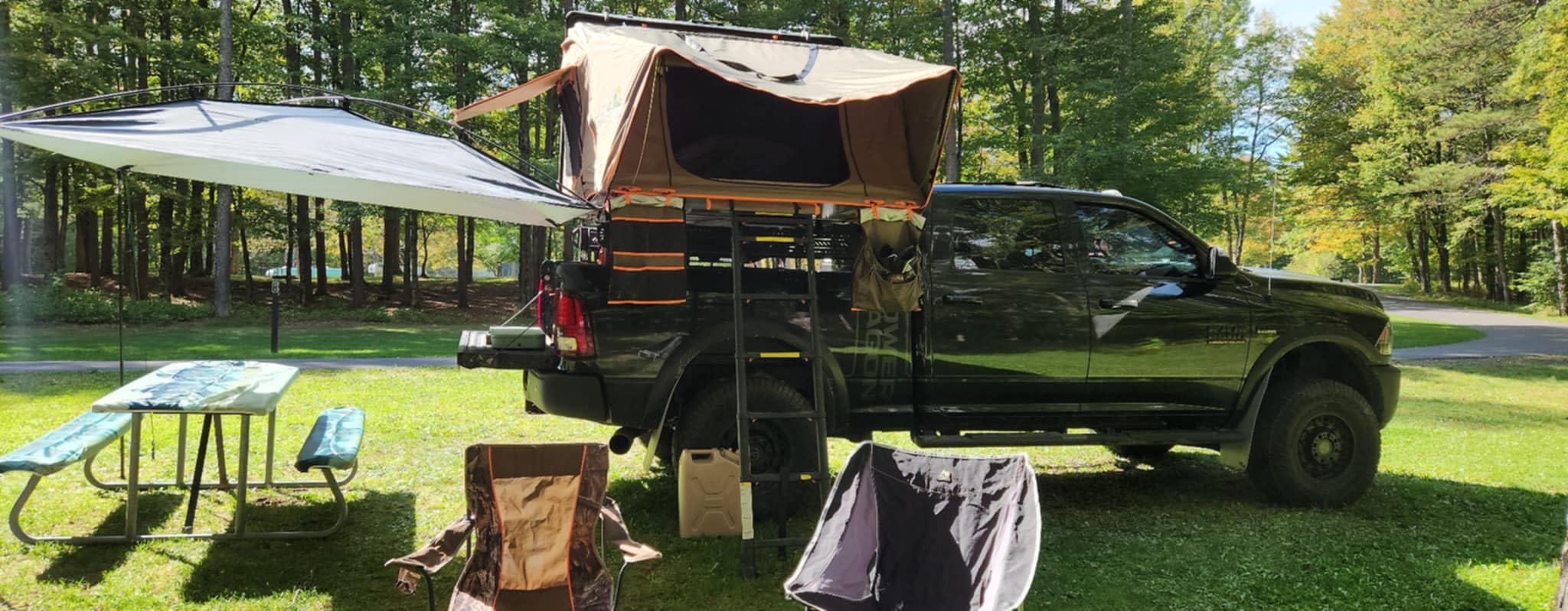 MoonShade Portable Awning for Vans, Cars, Campers and More, Large 9' x 7' customer photo 1