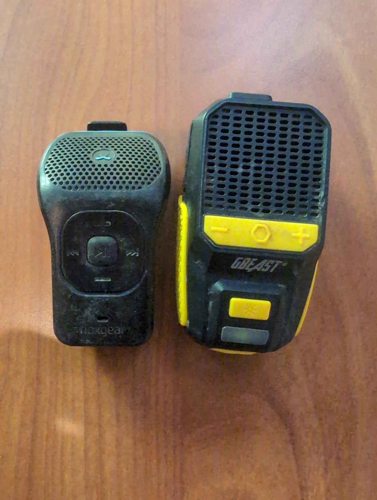 GBEAST Wearable Bluetooth Speaker,Waterproof Clip-On Mini Bluetooth Speaker customer photo 2