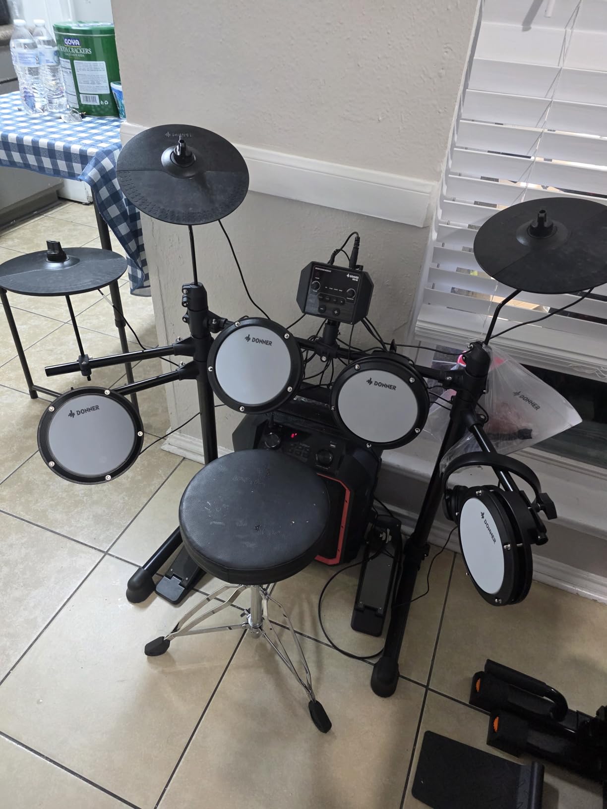 Donner DED-80 Electric Drum Kit with 4 Quiet Mesh Pads, 180+ Sounds, 30 Demo Songs, 10