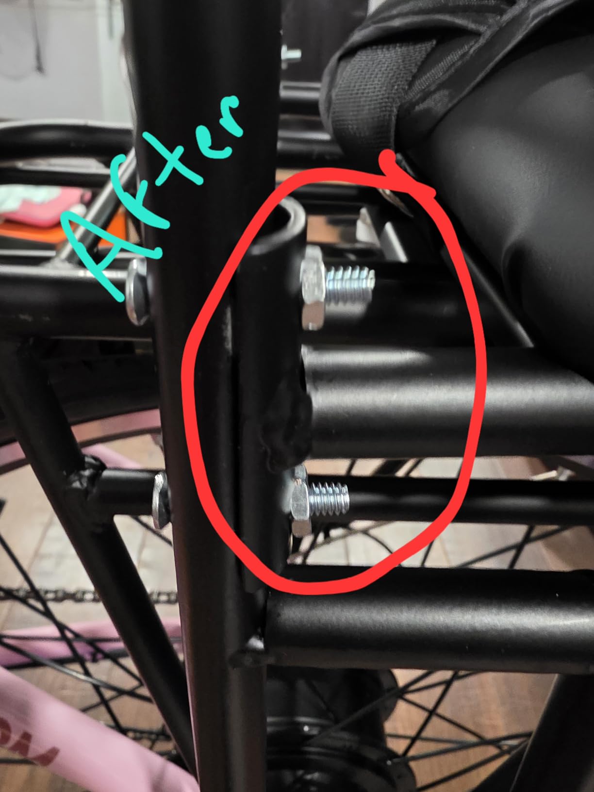 Upgraded Rear Child Bike Seat,Back Mount Kid's Bike Seat with Foot Pedals Back Rest Handrail, Designed for Children Aged 18 Month to 8 Years Old,Easy Installation customer photo 2