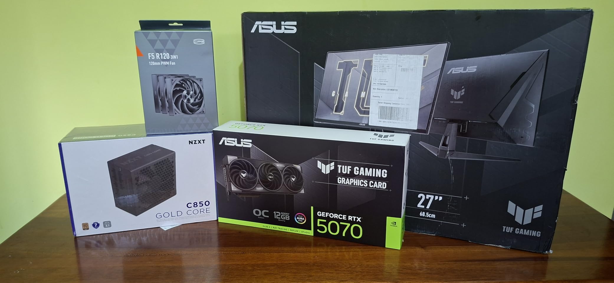 NZXT C850 Gold Core - 850W ATX 3.1 Power Supply, 80+ Gold customer photo 2